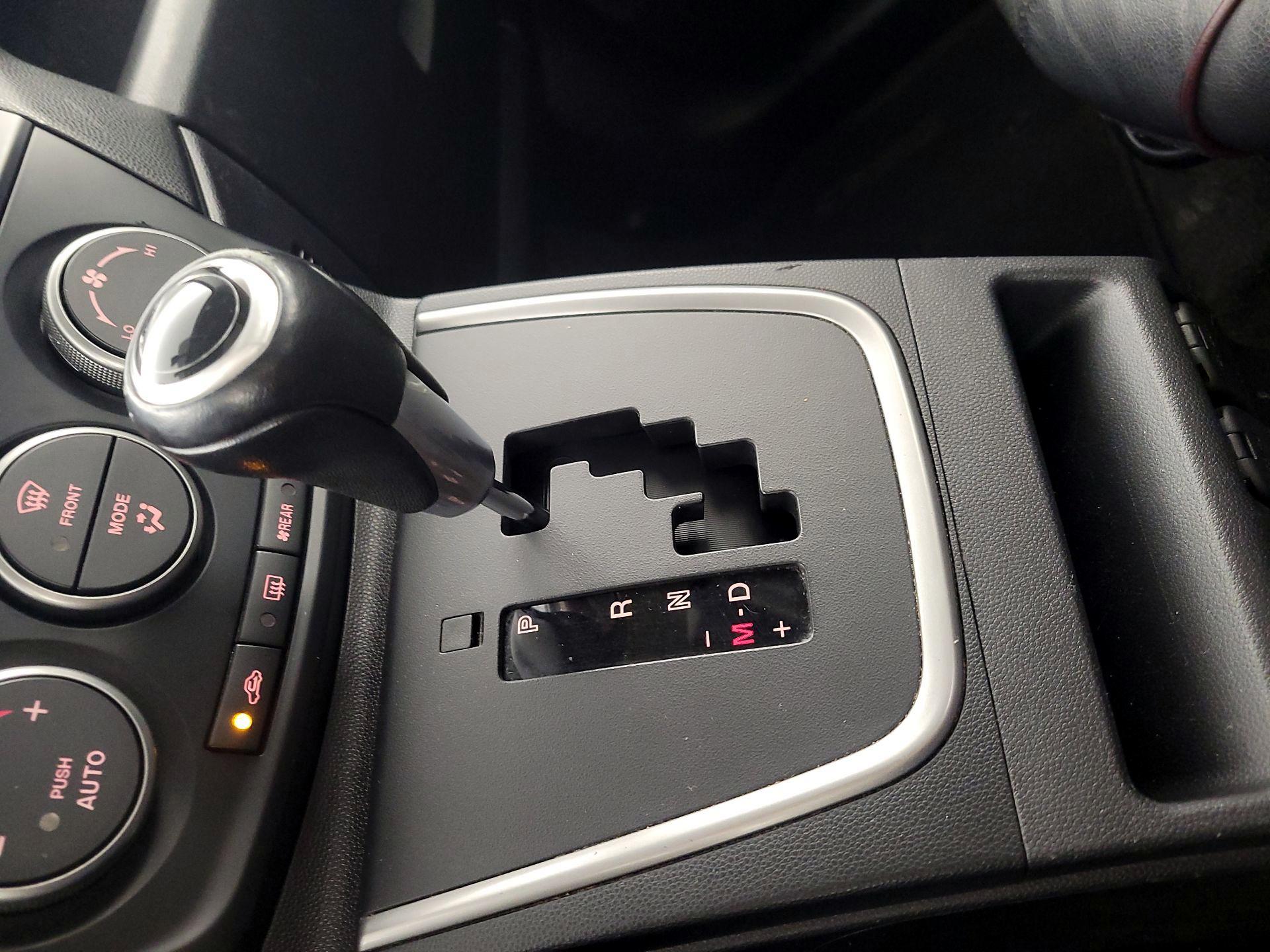 Thumbnail: 2014 Mazda Mazda5 - 16