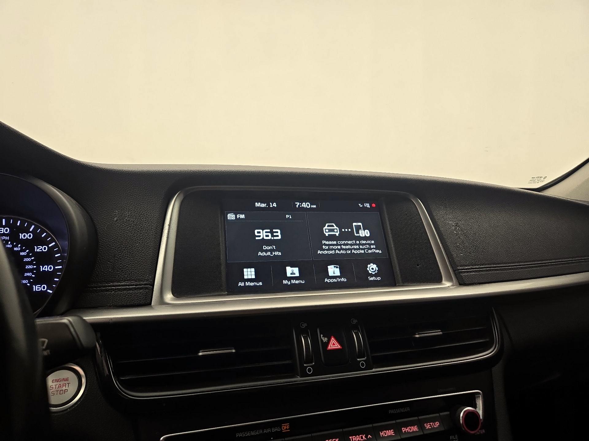 Thumbnail: 2019 Kia Optima - 15