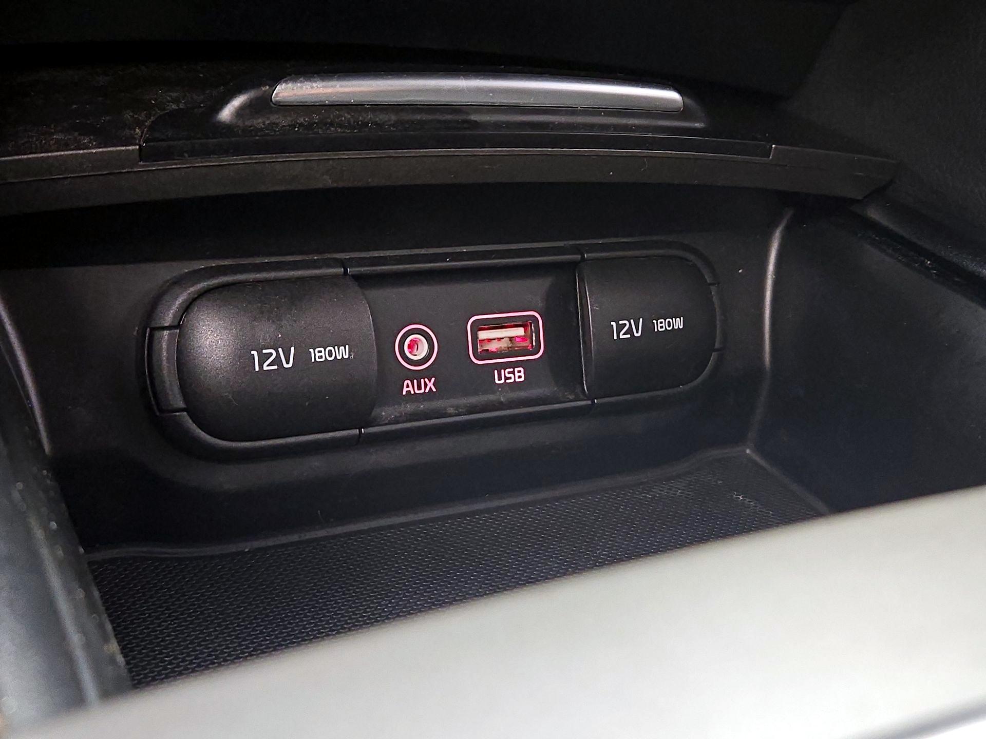 Thumbnail: 2019 Kia Optima - 18