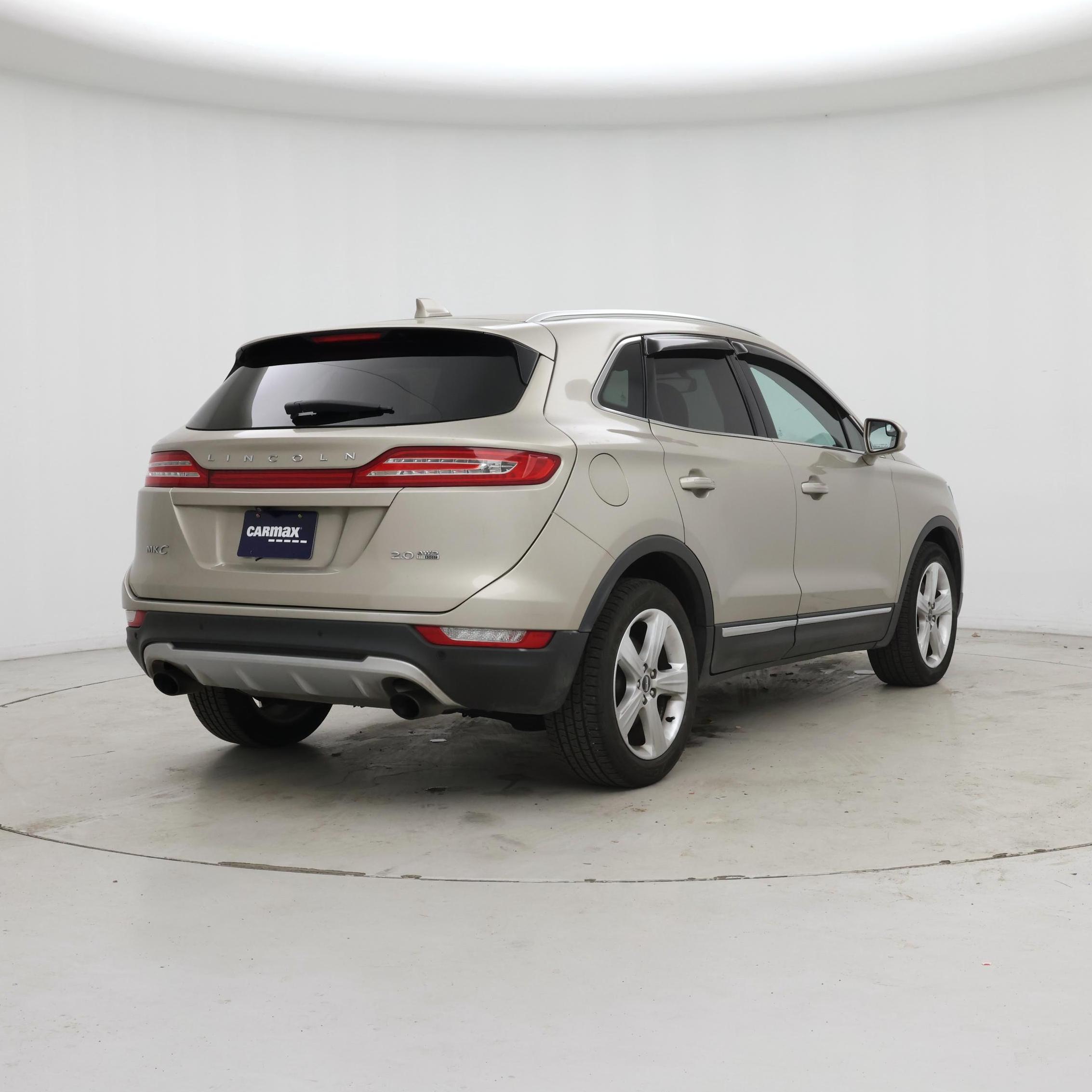 Thumbnail: 2015 Lincoln MKC - 8