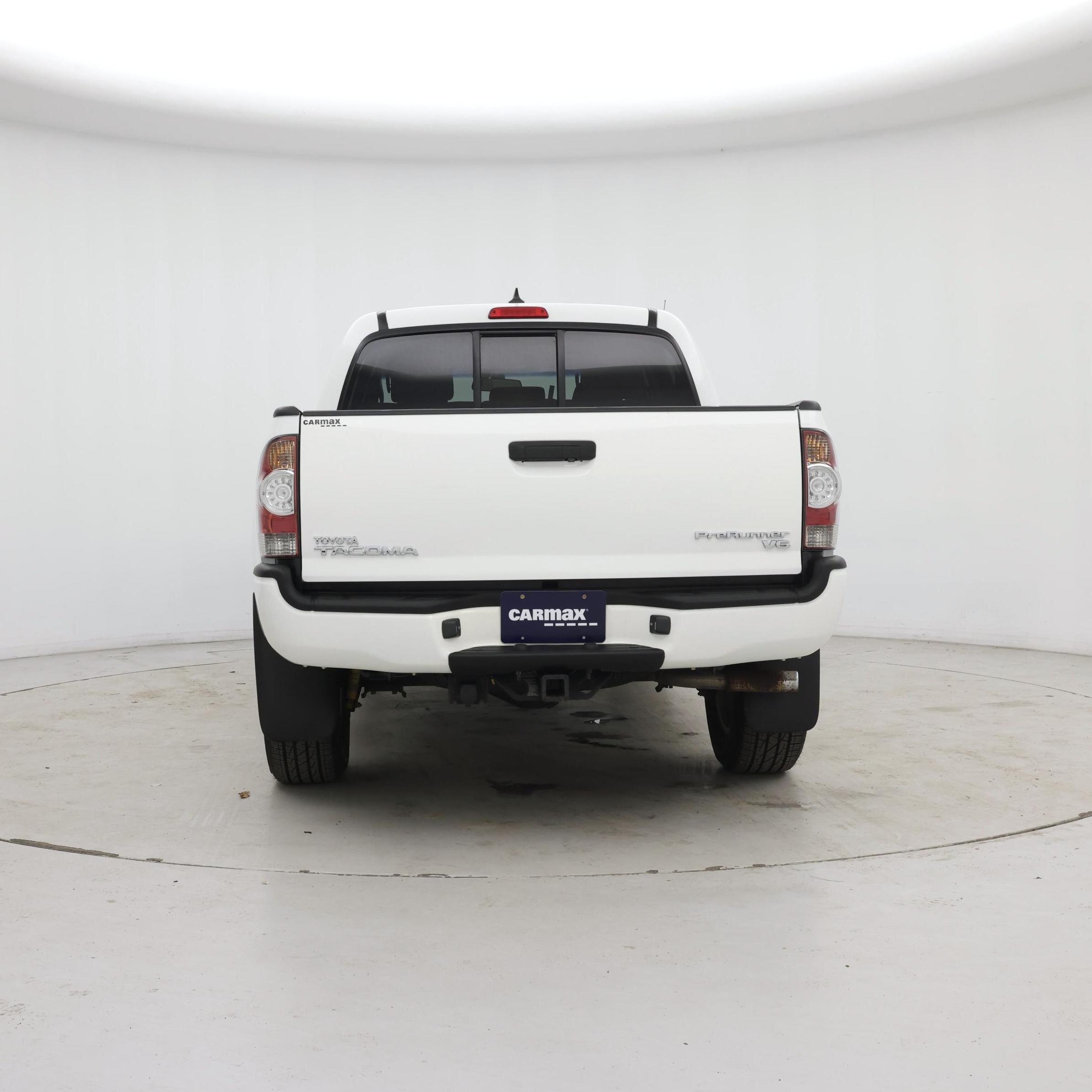 Thumbnail: 2015 Toyota Tacoma - 6