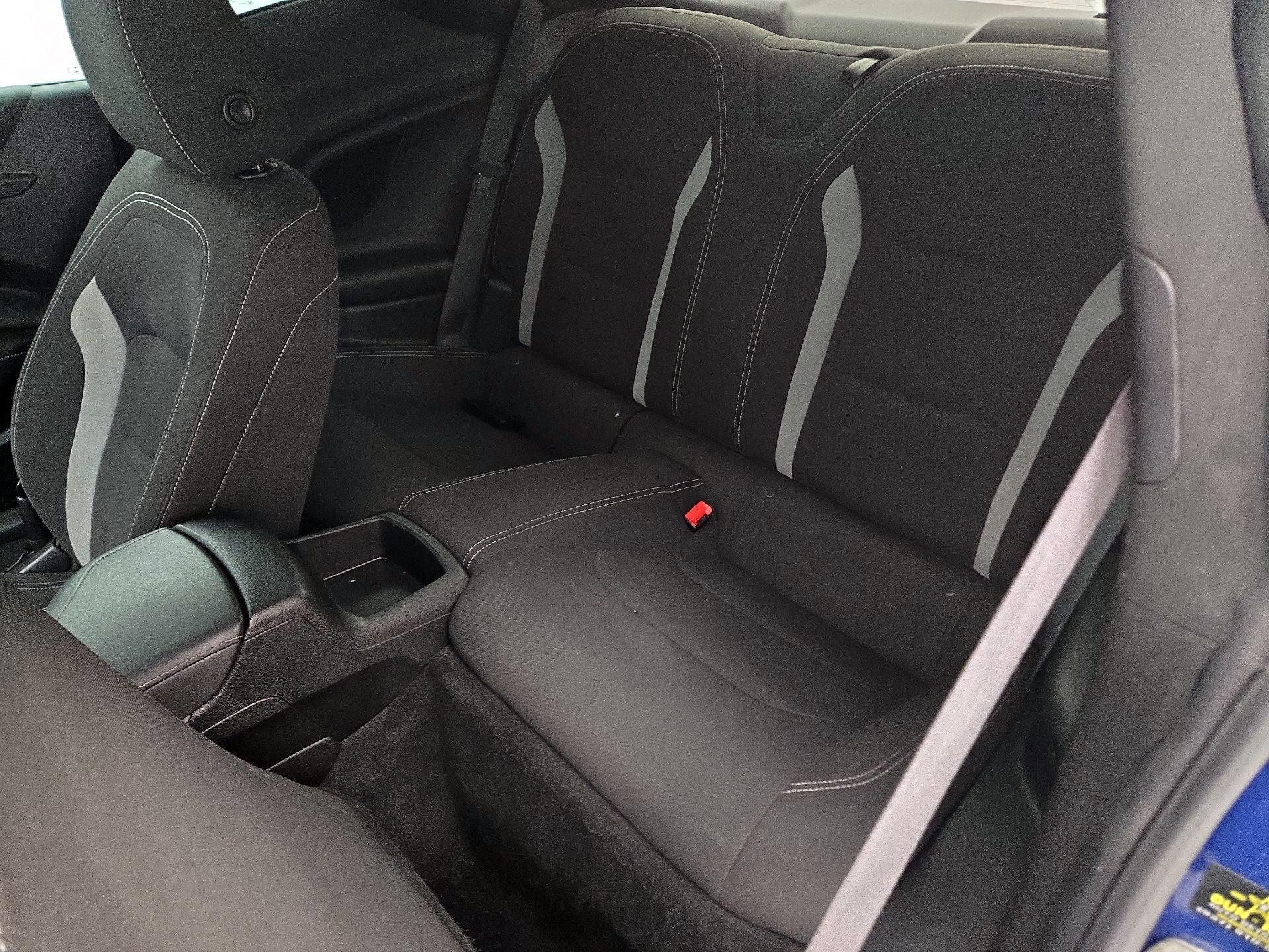 Thumbnail: 2019 Chevrolet Camaro - 18