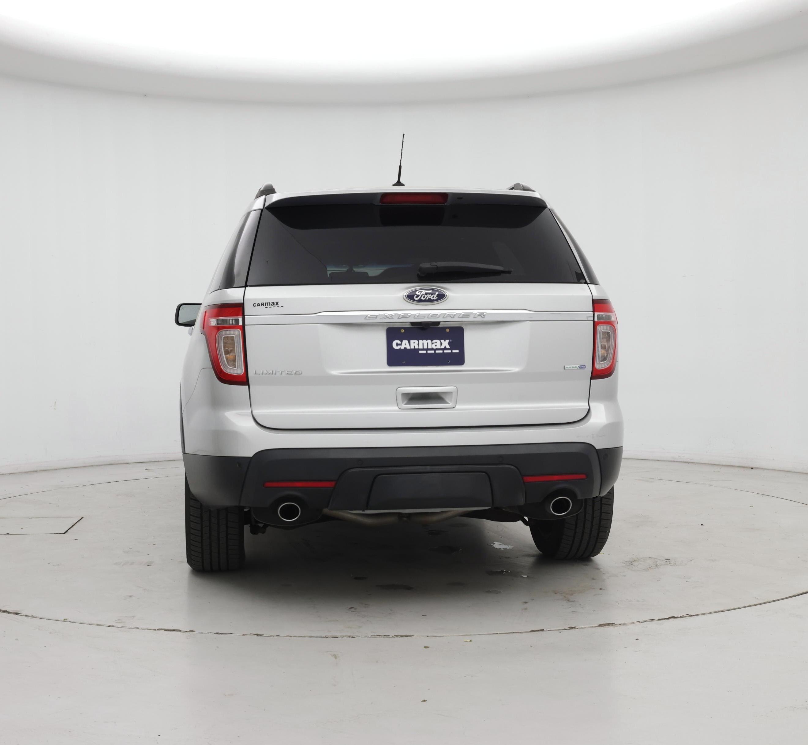 Thumbnail: 2015 Ford Explorer - 6