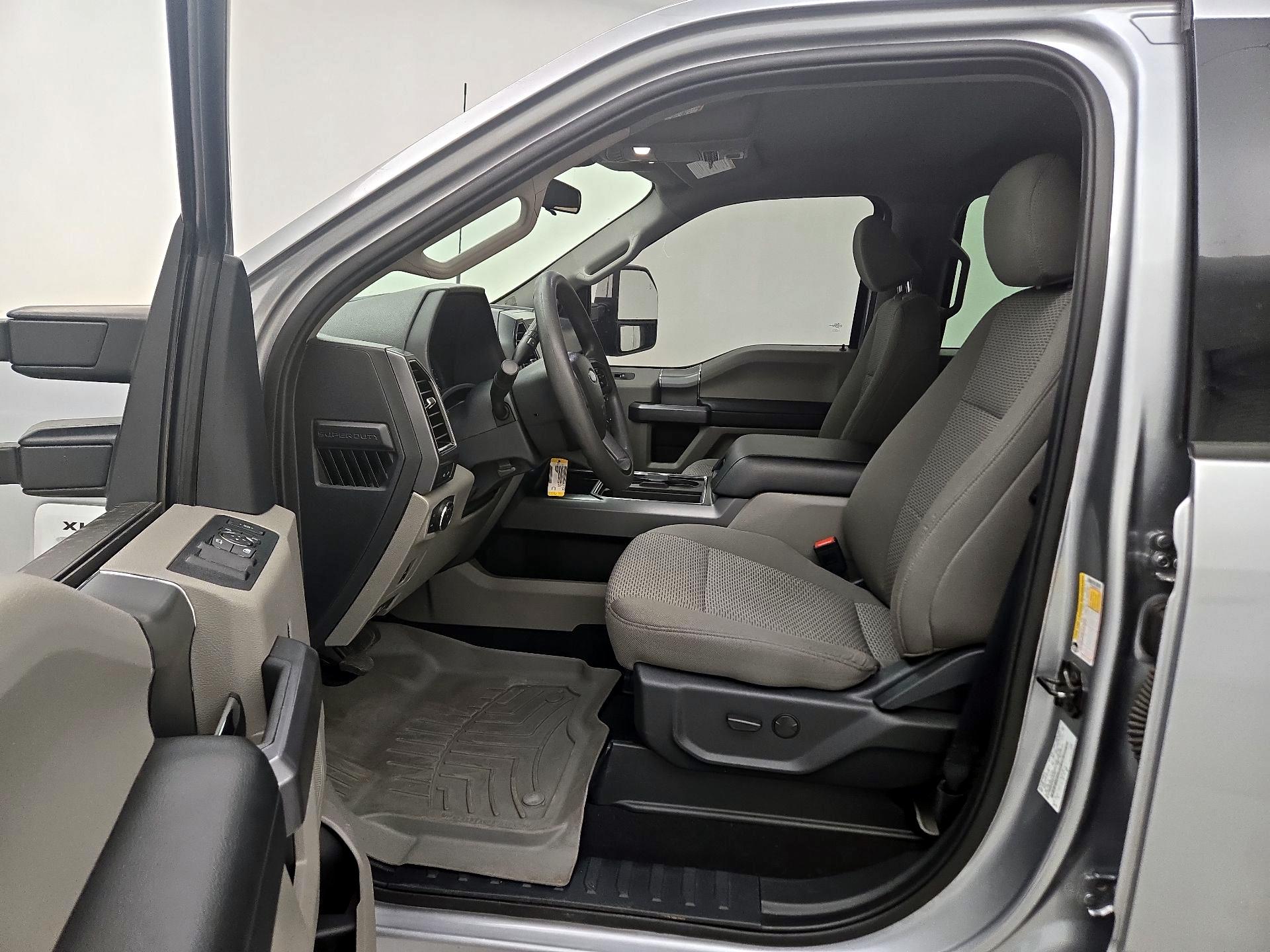 Thumbnail: 2022 Ford F-250 - 11