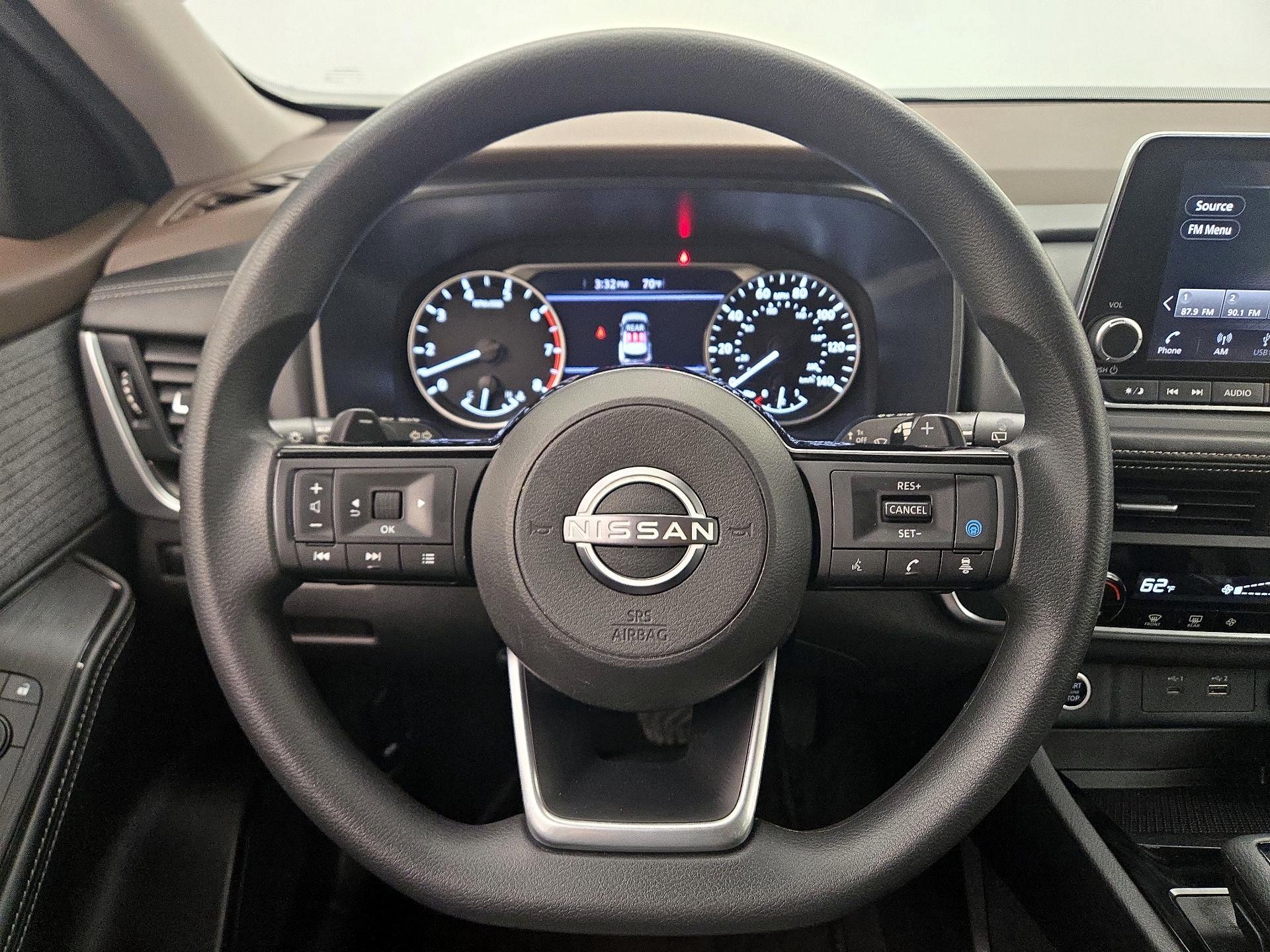 Thumbnail: 2023 Nissan Rogue - 10