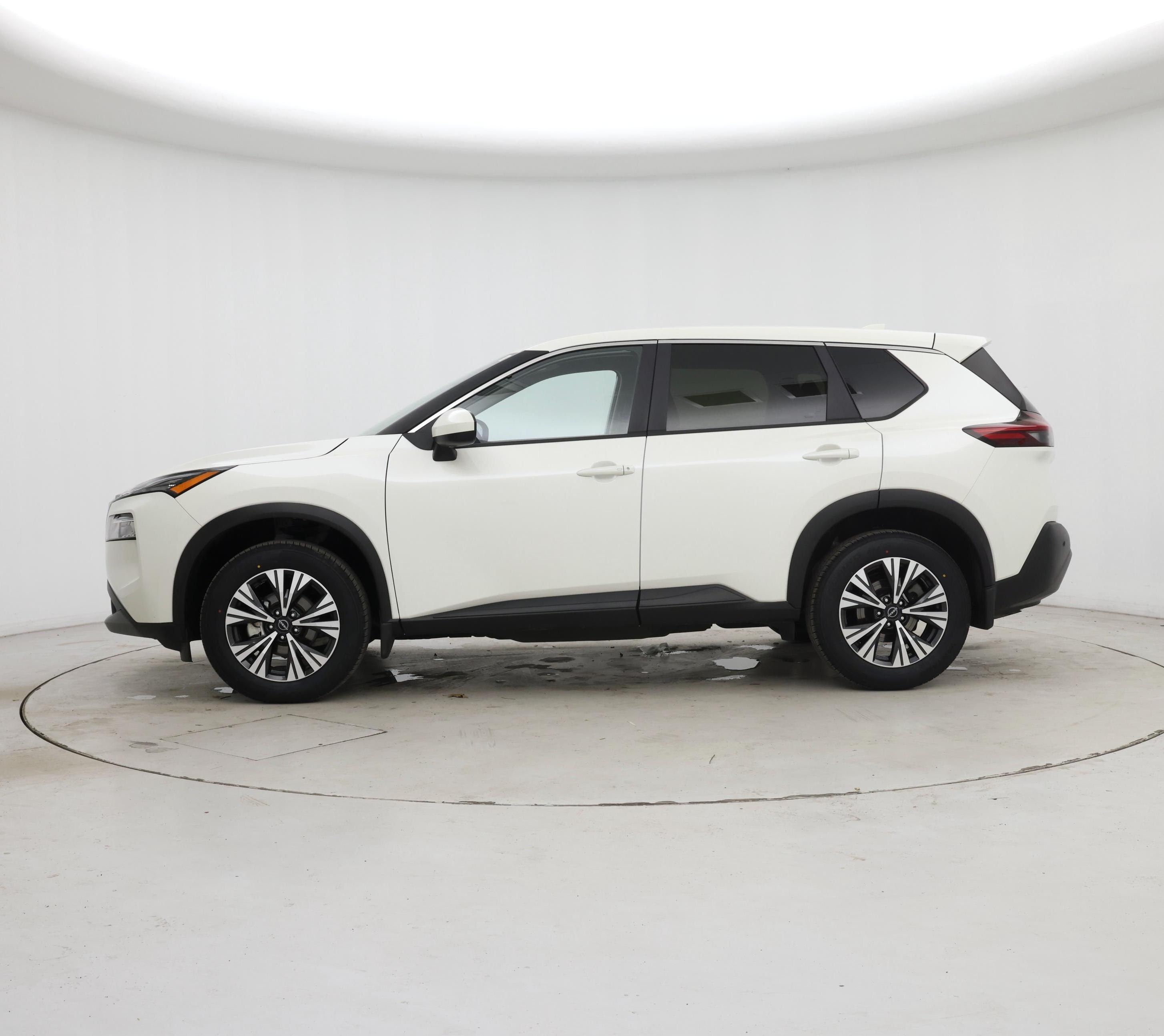 Thumbnail: 2023 Nissan Rogue - 3