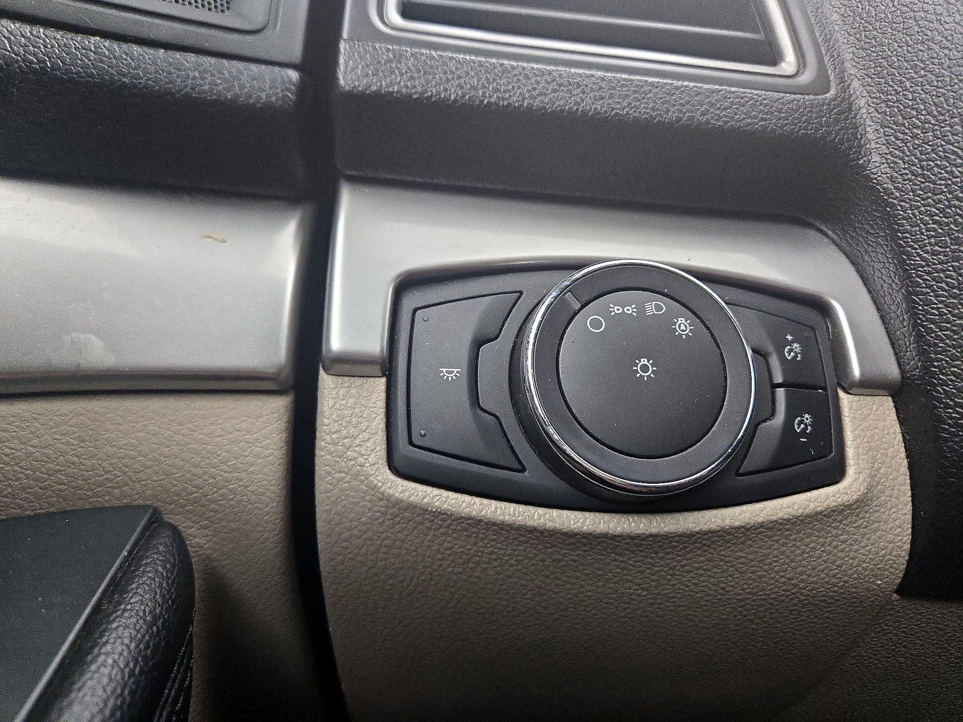 Thumbnail: 2018 Ford Explorer - 13