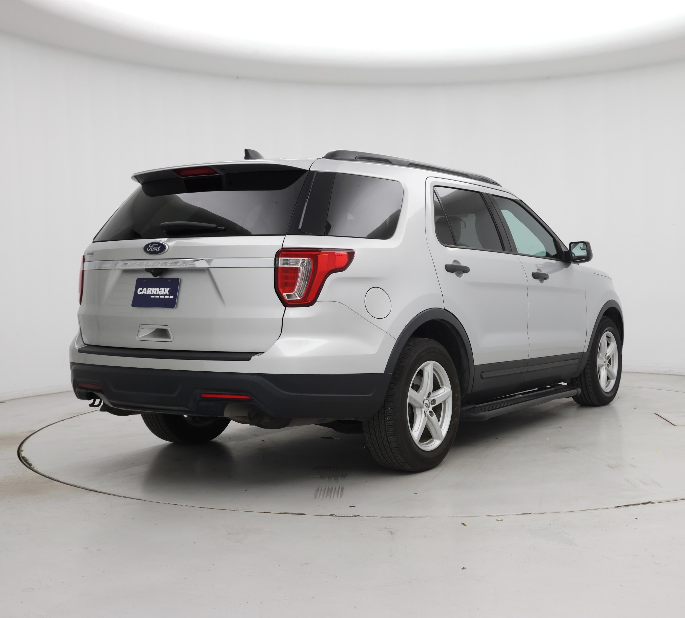 Thumbnail: 2018 Ford Explorer - 8