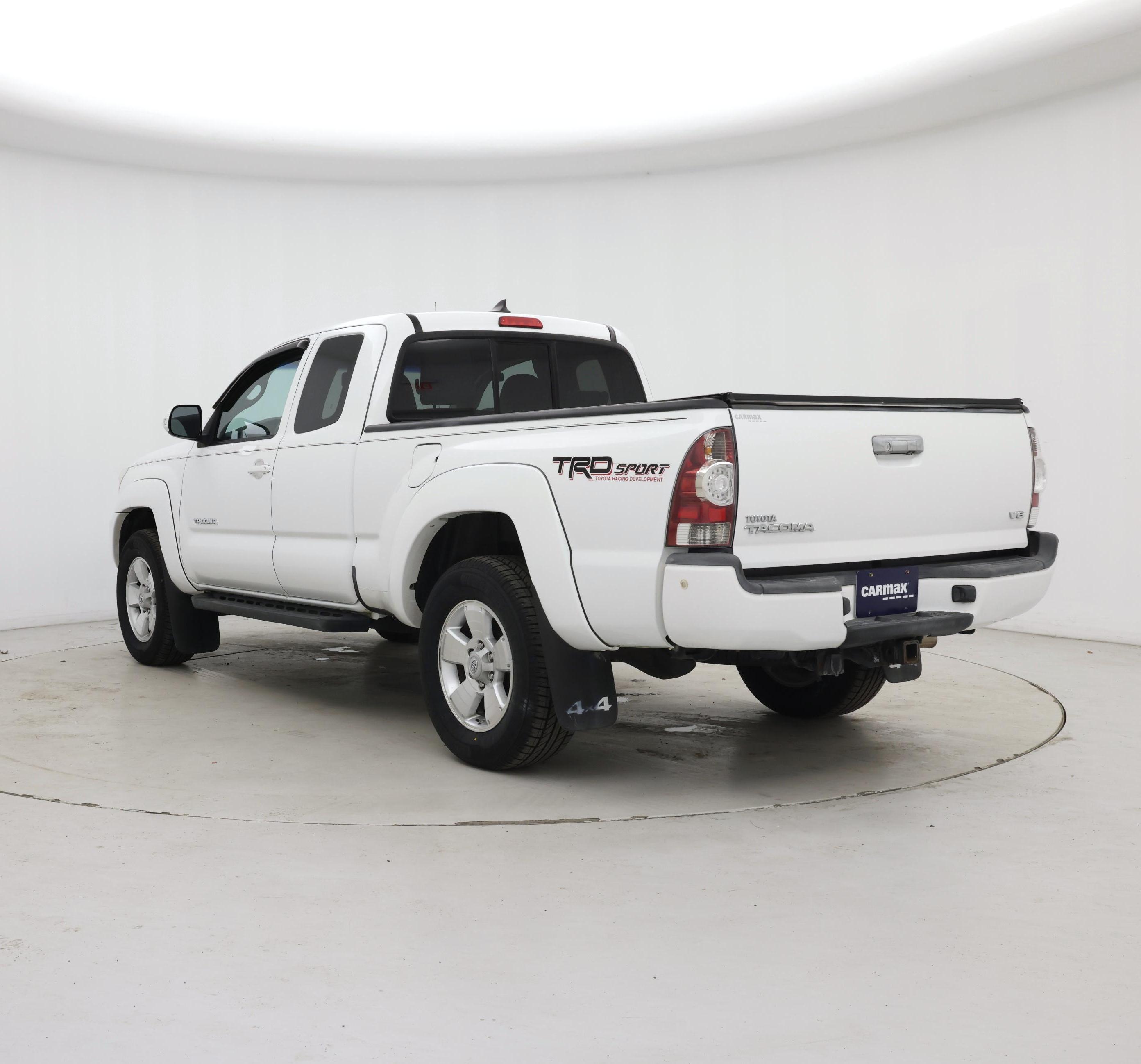 Thumbnail: 2014 Toyota Tacoma - 2