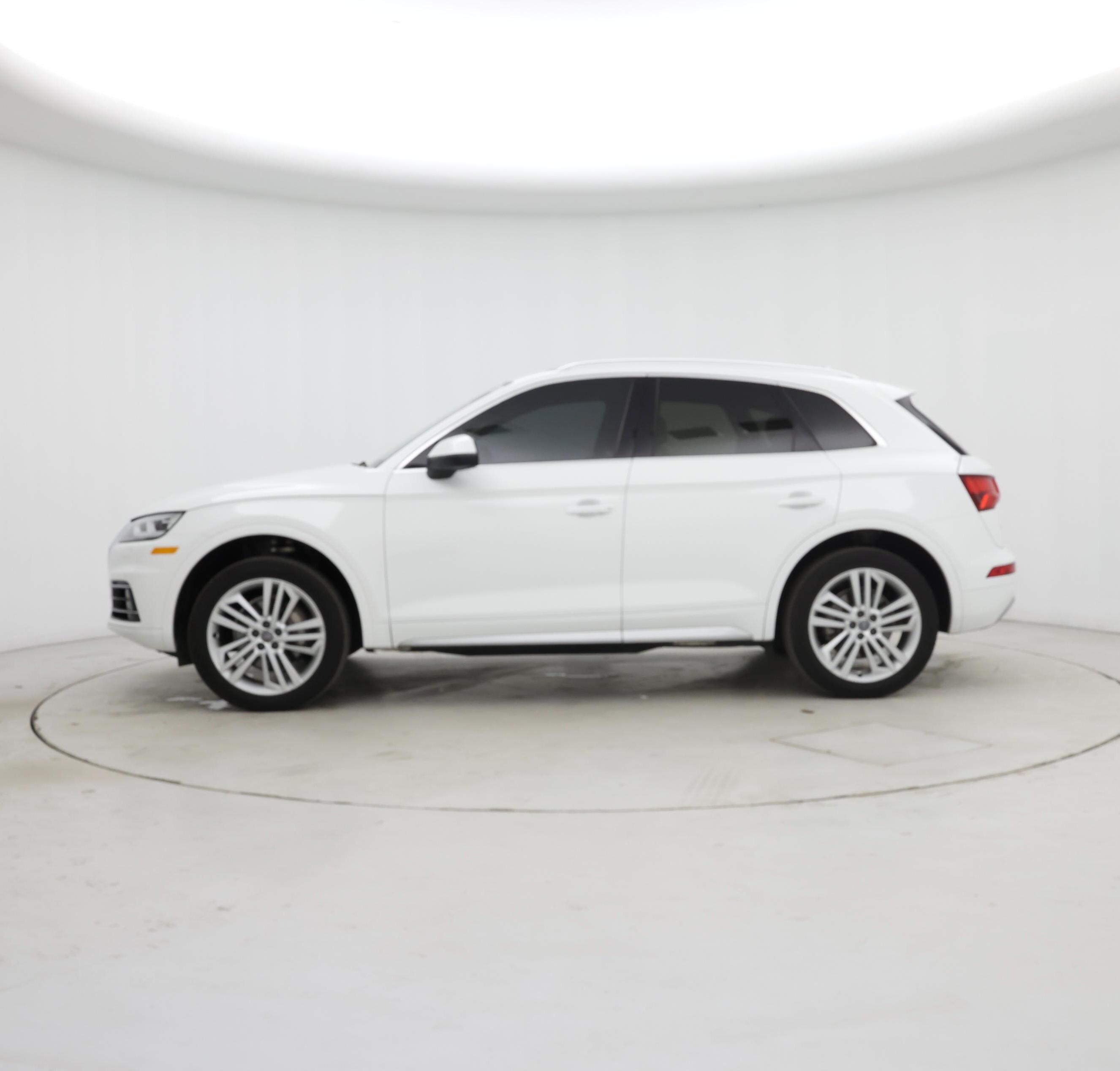 Thumbnail: 2018 Audi Q5 - 3