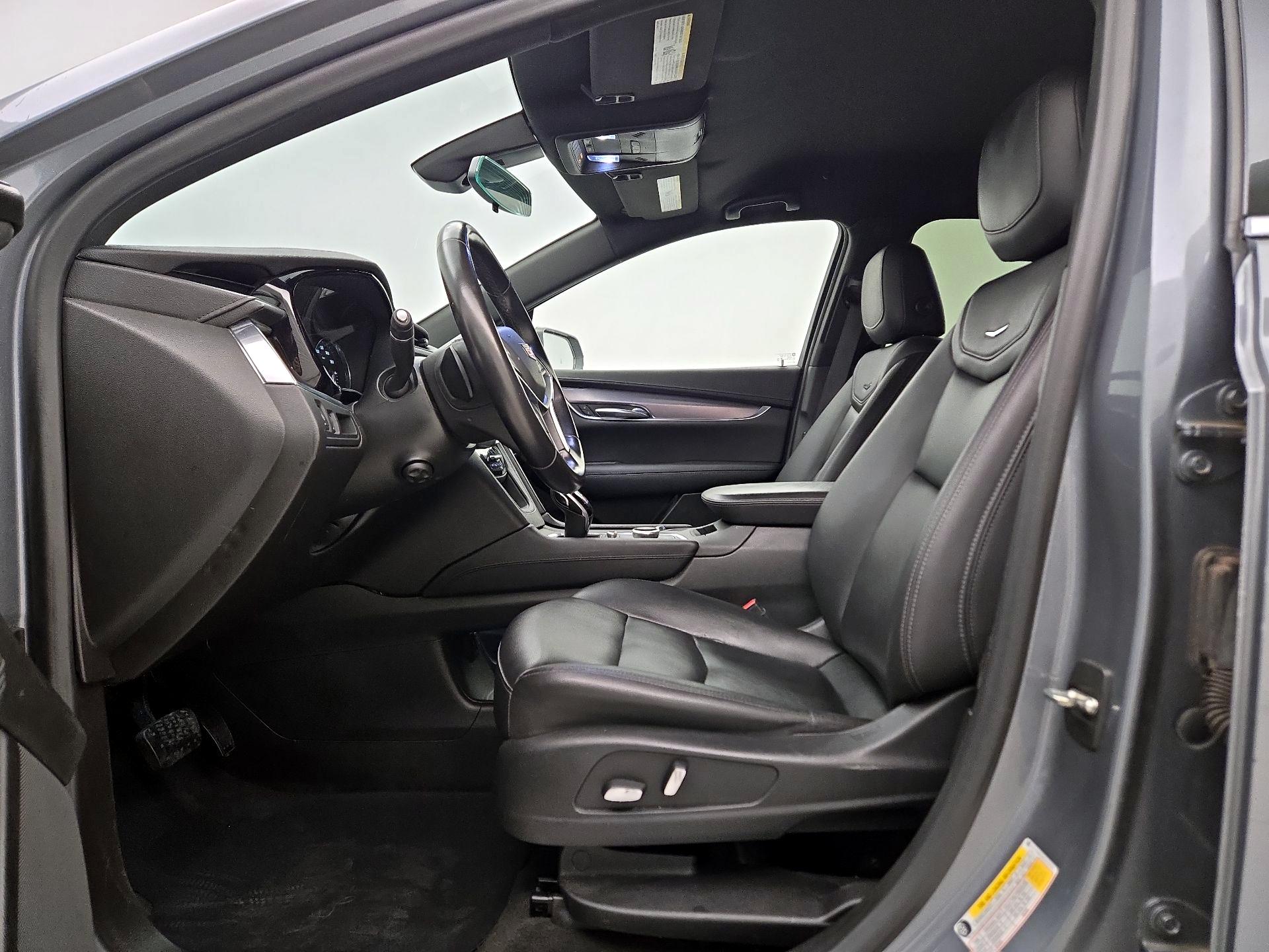 Thumbnail: 2020 Cadillac XT5 - 11