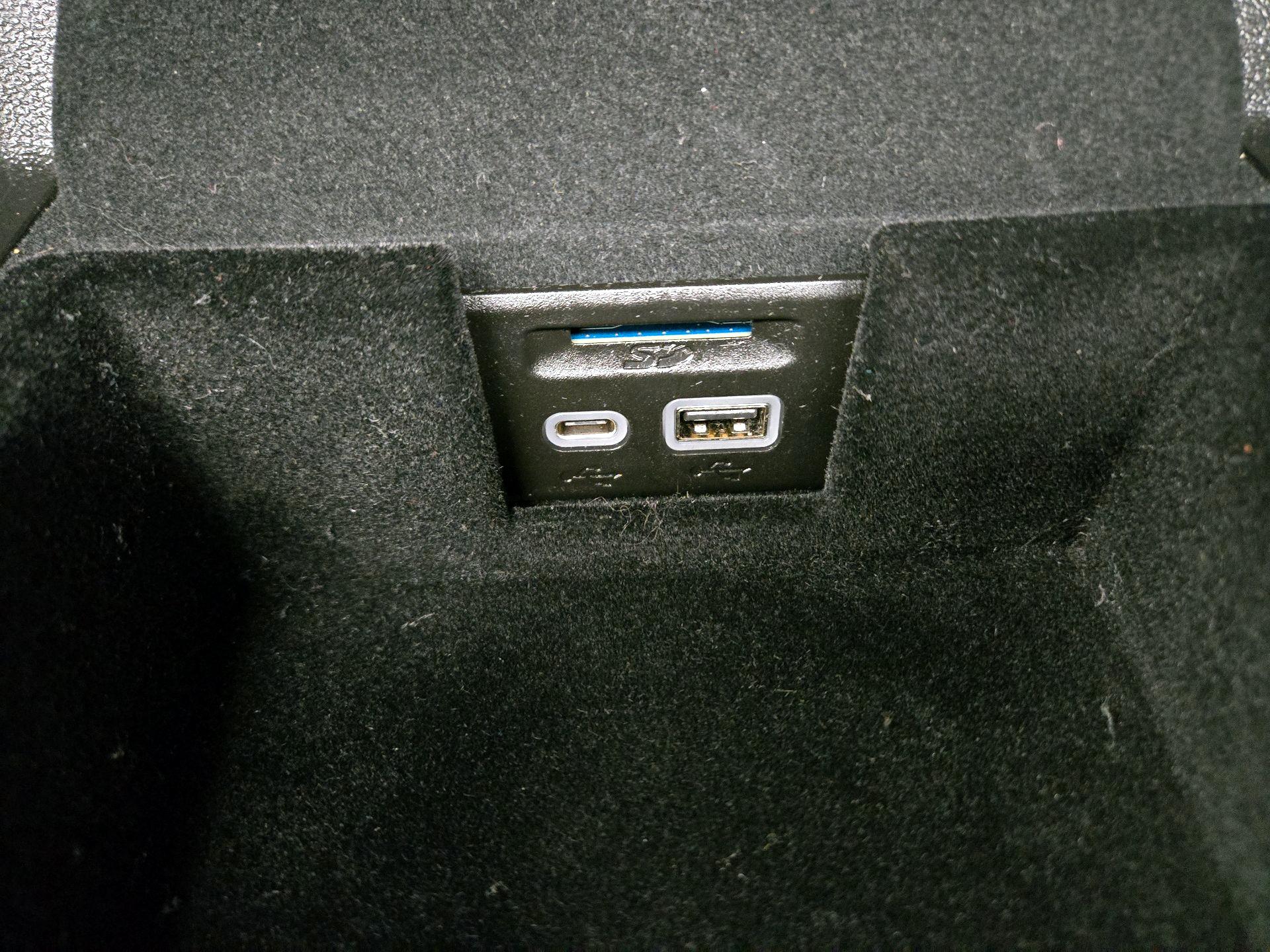 Thumbnail: 2020 Cadillac XT5 - 18