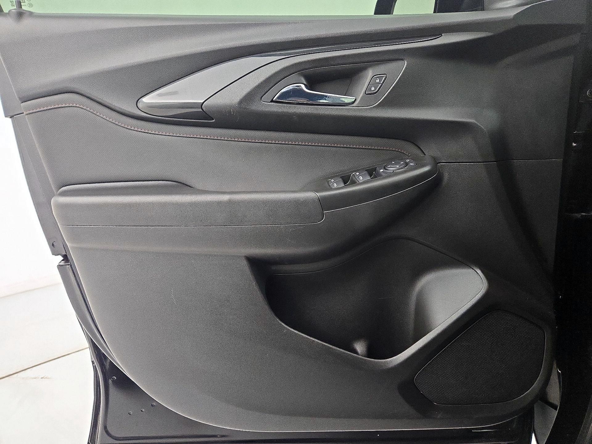 Thumbnail: 2021 Chevrolet TrailBlazer - 12