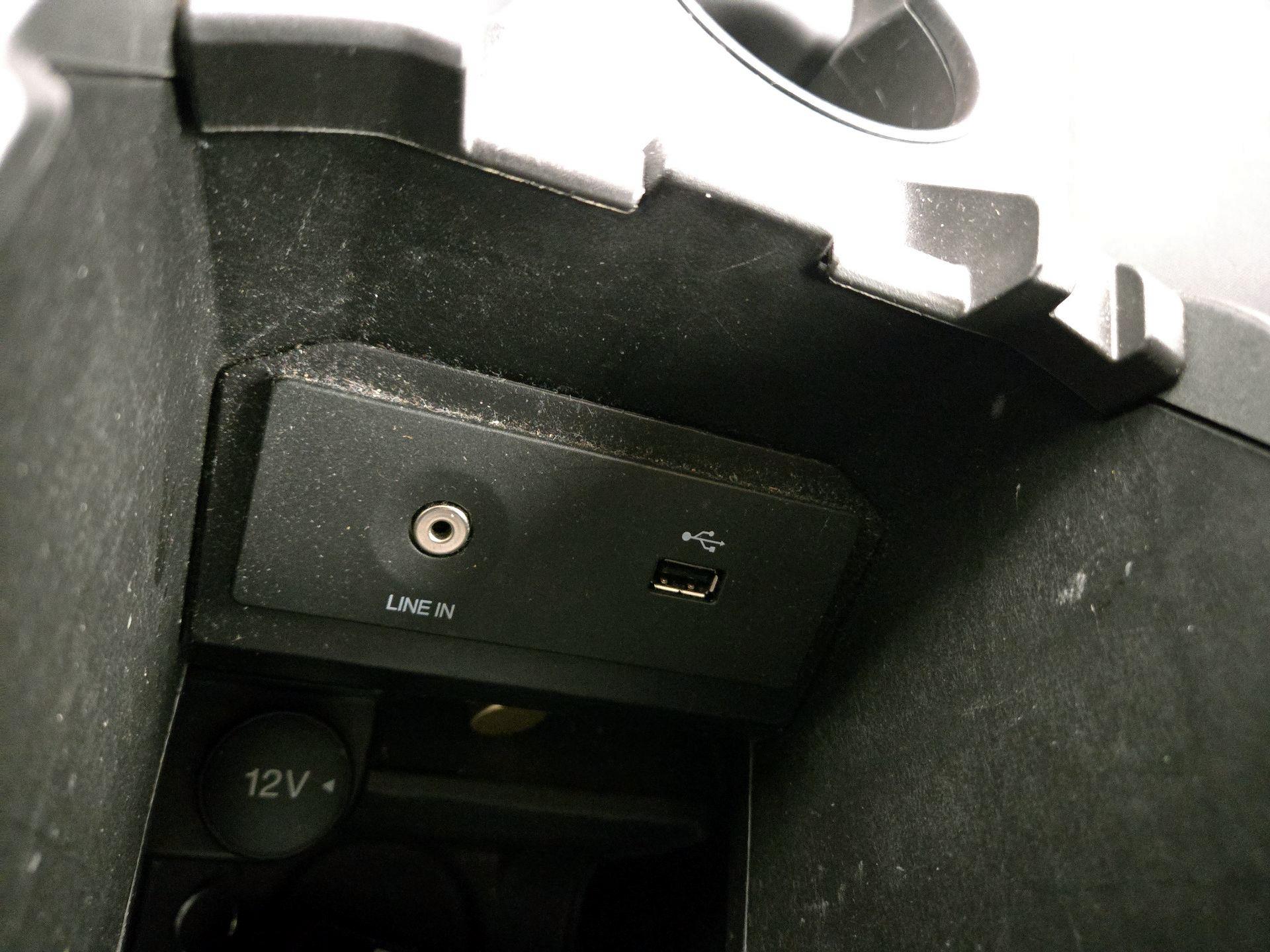 Thumbnail: 2014 Ford Escape - 18