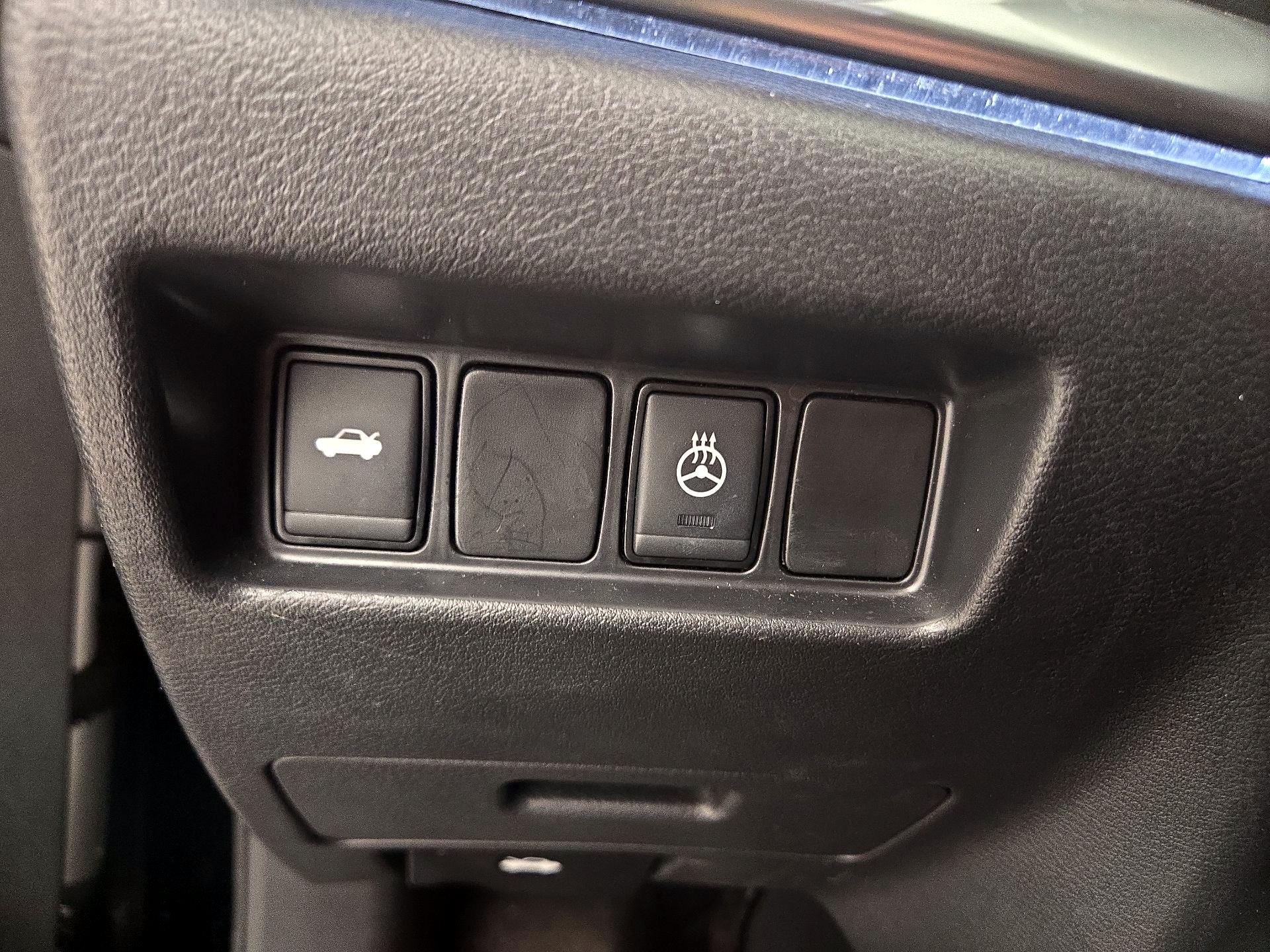 Thumbnail: 2020 Nissan Maxima - 13