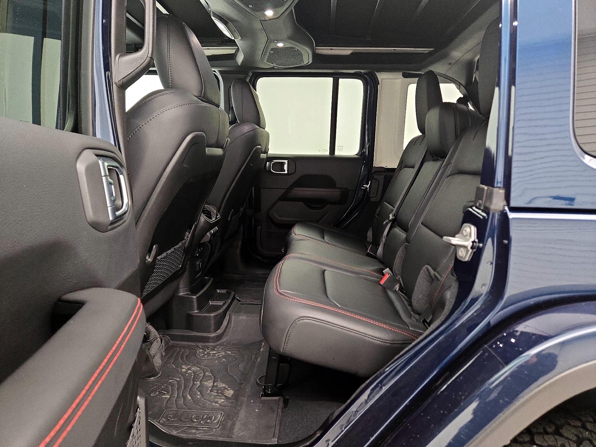 Thumbnail: 2025 Jeep Wrangler - 20