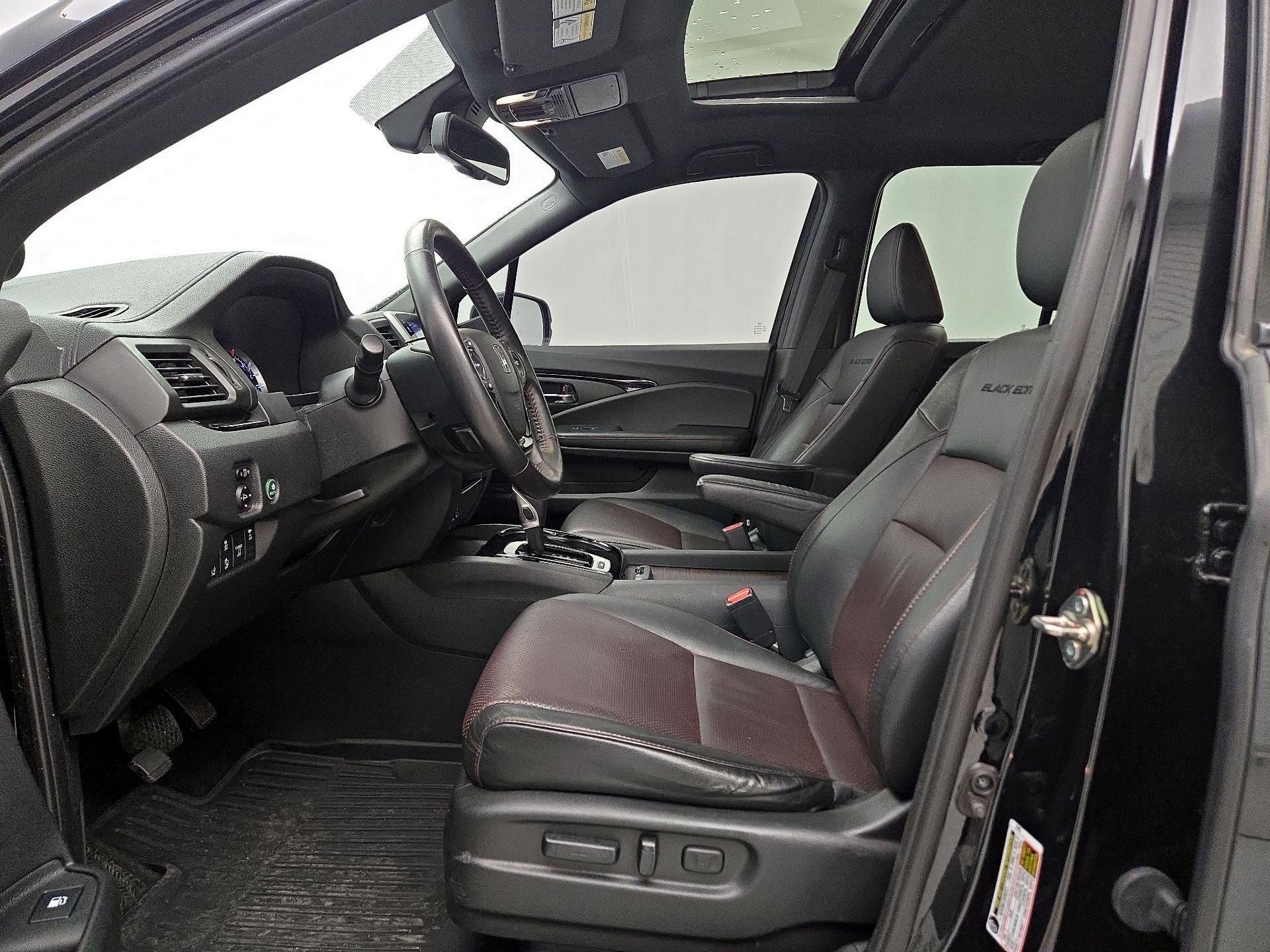 Thumbnail: 2017 Honda Ridgeline - 11