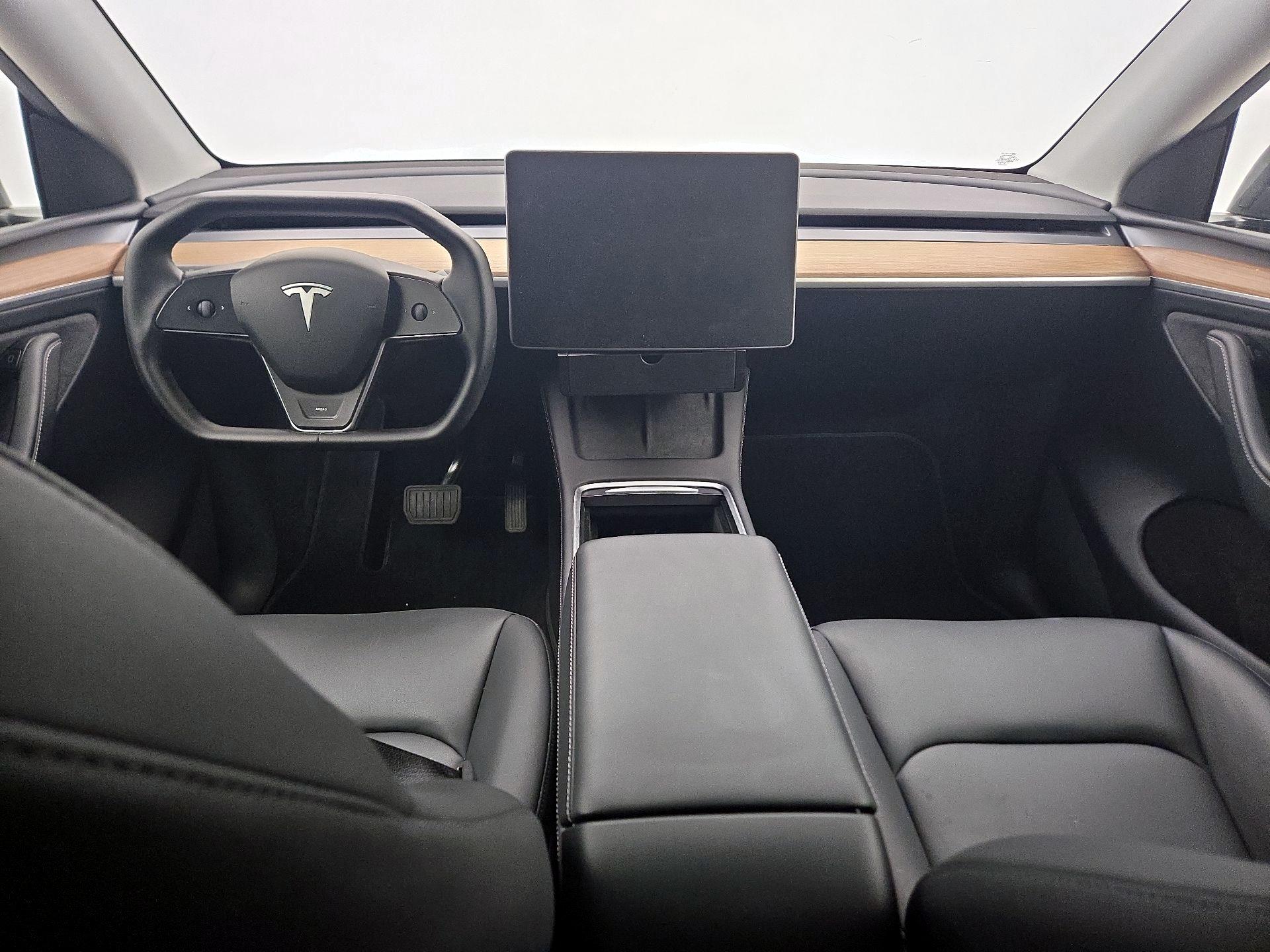 Thumbnail: 2024 Tesla Model Y - 9