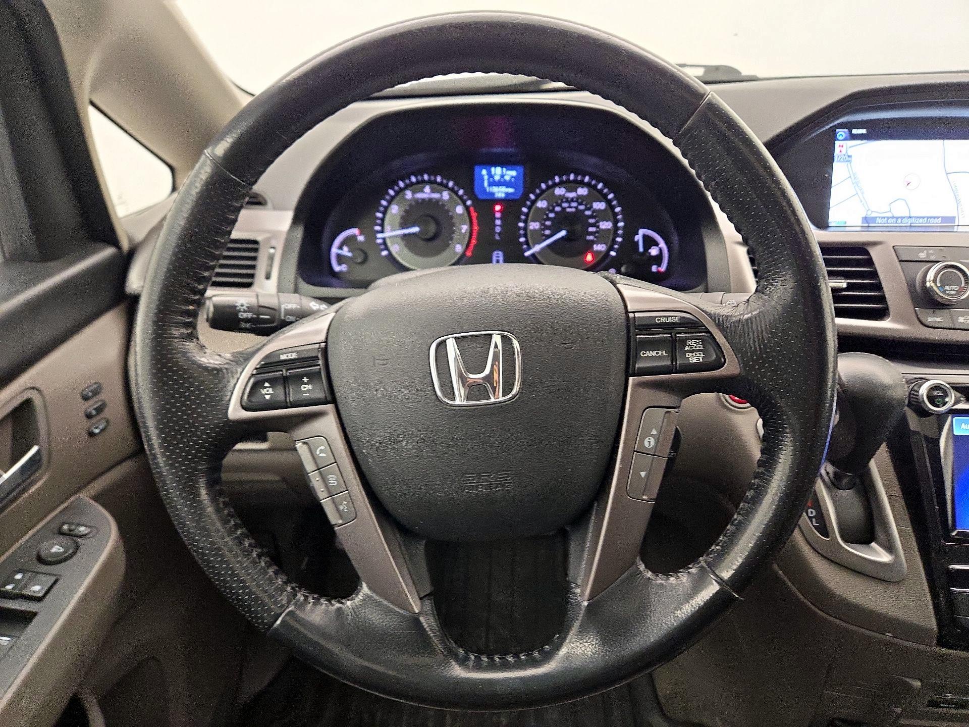 Thumbnail: 2017 Honda Odyssey - 10