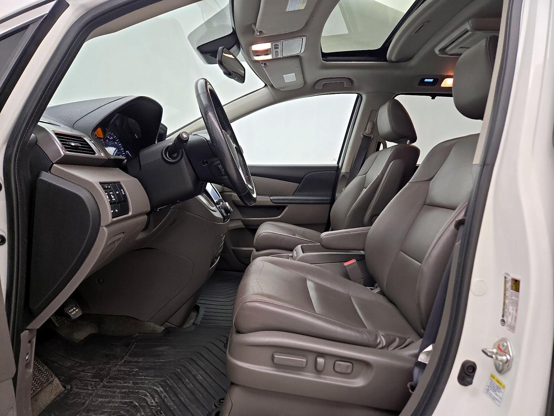 Thumbnail: 2017 Honda Odyssey - 11