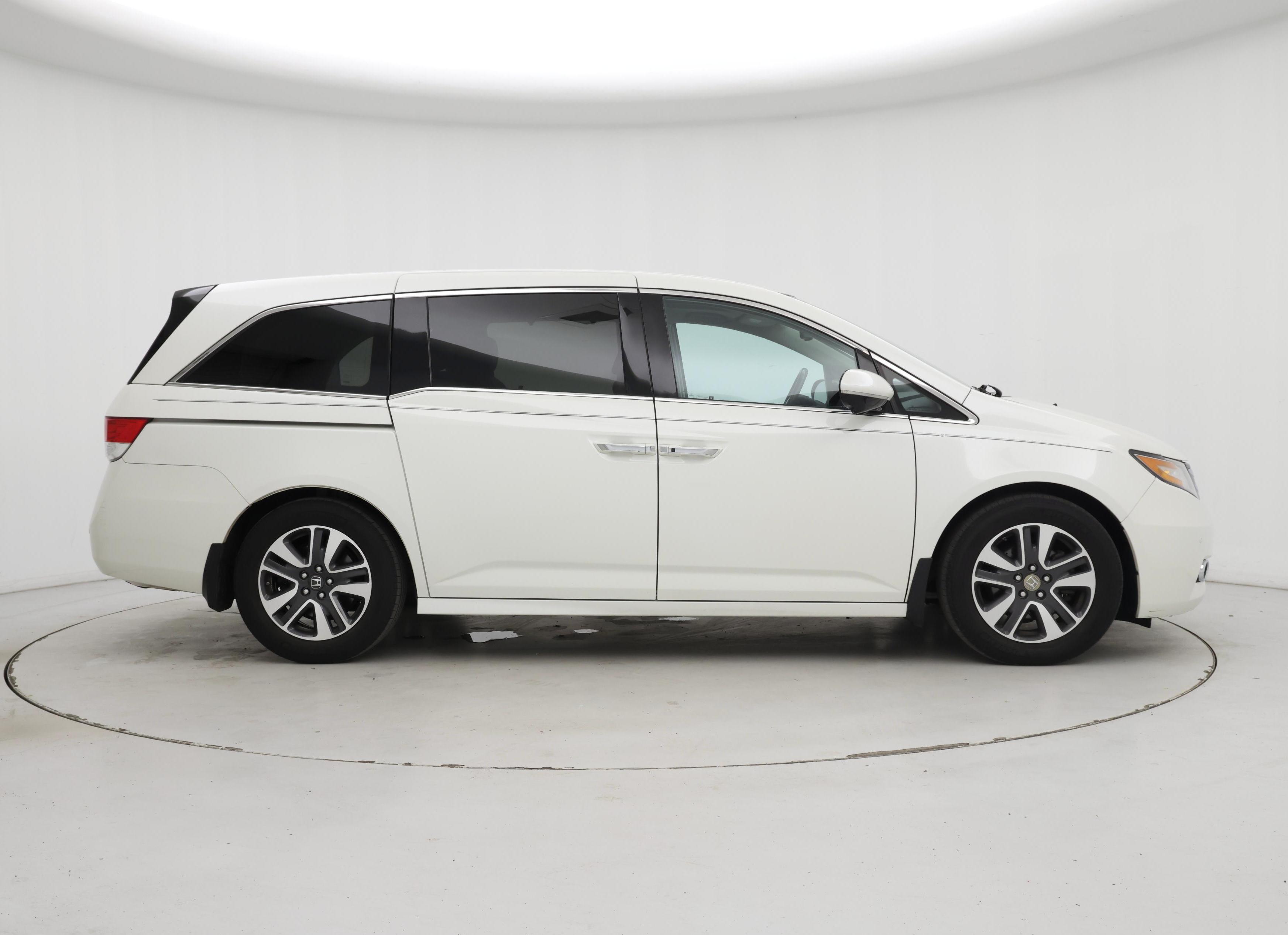 Thumbnail: 2017 Honda Odyssey - 7