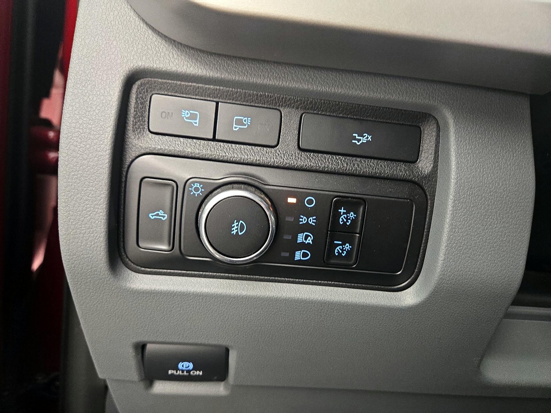 Thumbnail: 2023 Ford F-250 - 13