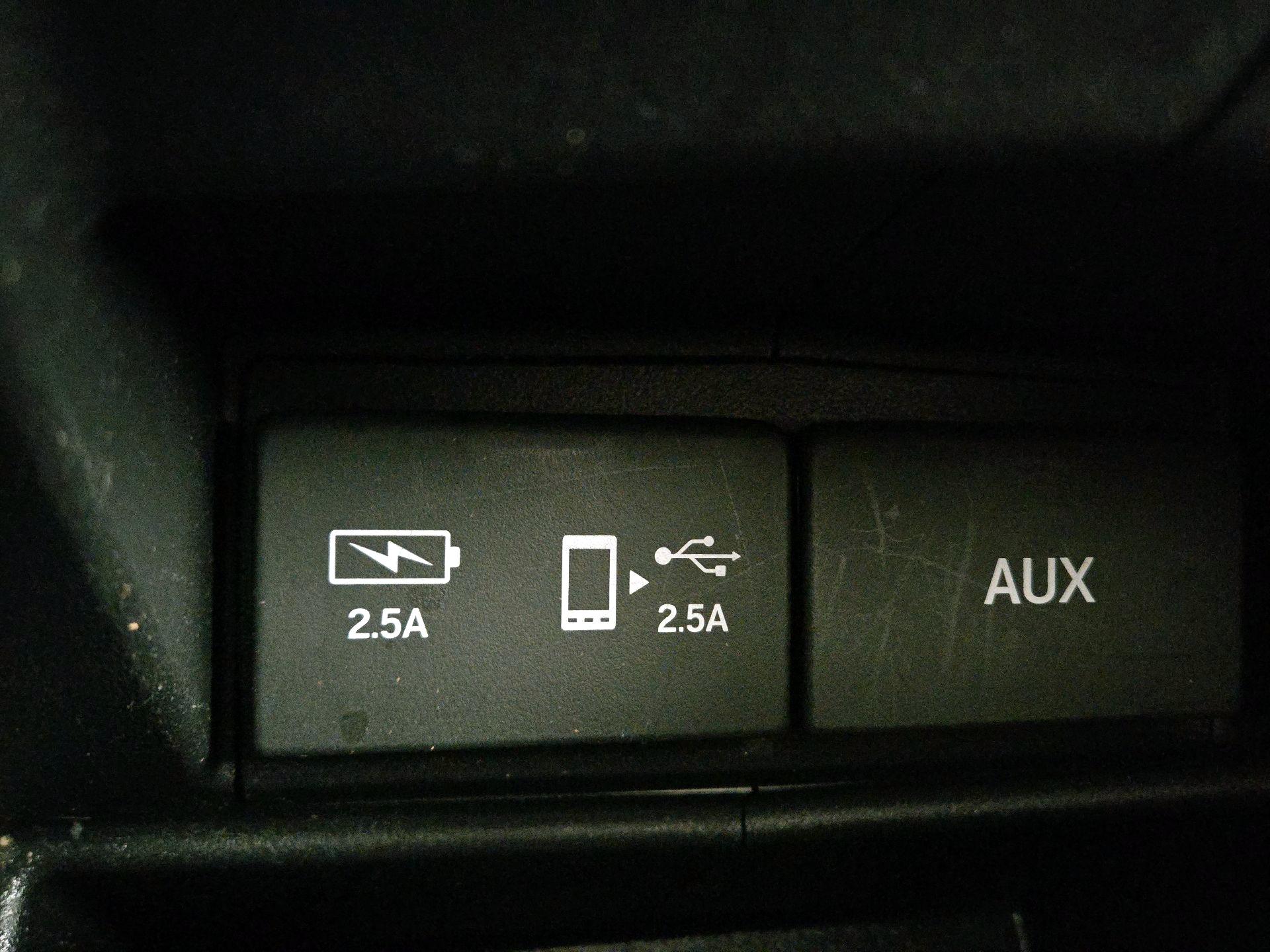 Thumbnail: 2019 Honda Odyssey - 18