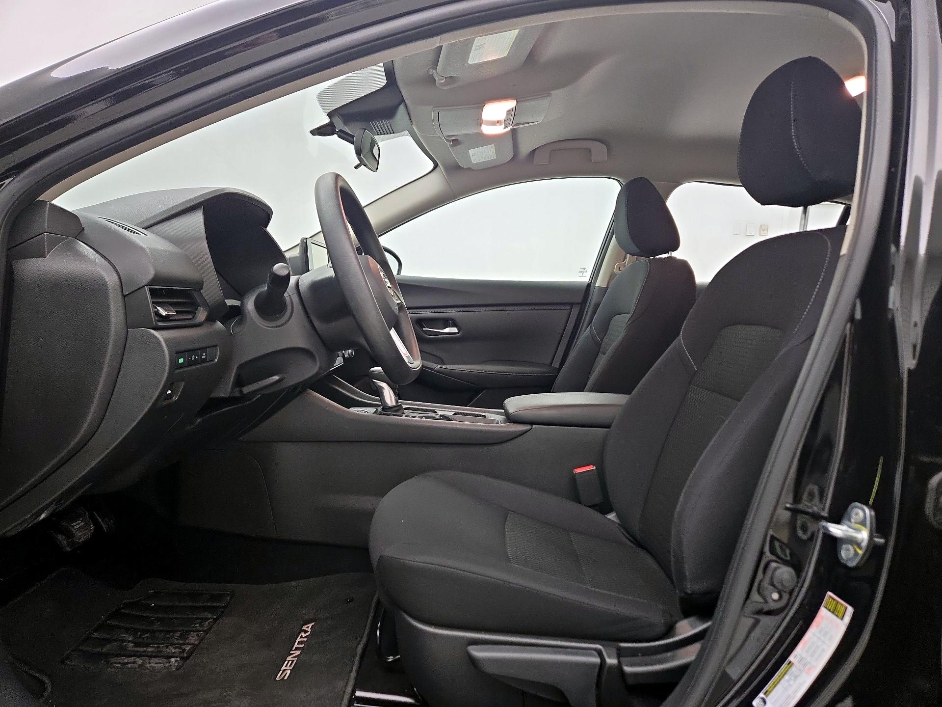 Thumbnail: 2023 Nissan Sentra - 11