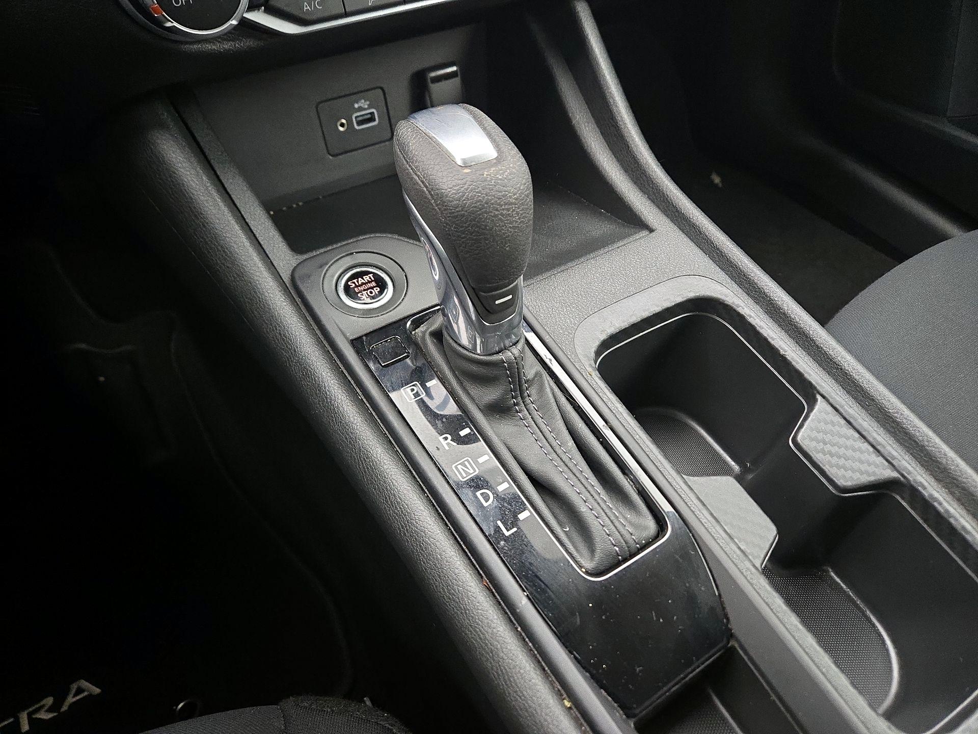 Thumbnail: 2023 Nissan Sentra - 17