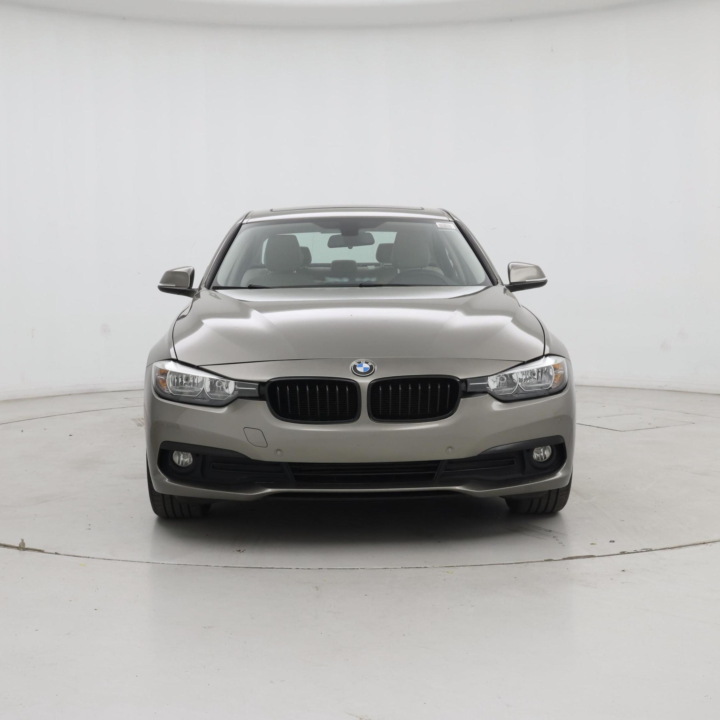 Thumbnail: 2016 BMW 3 Series - 5