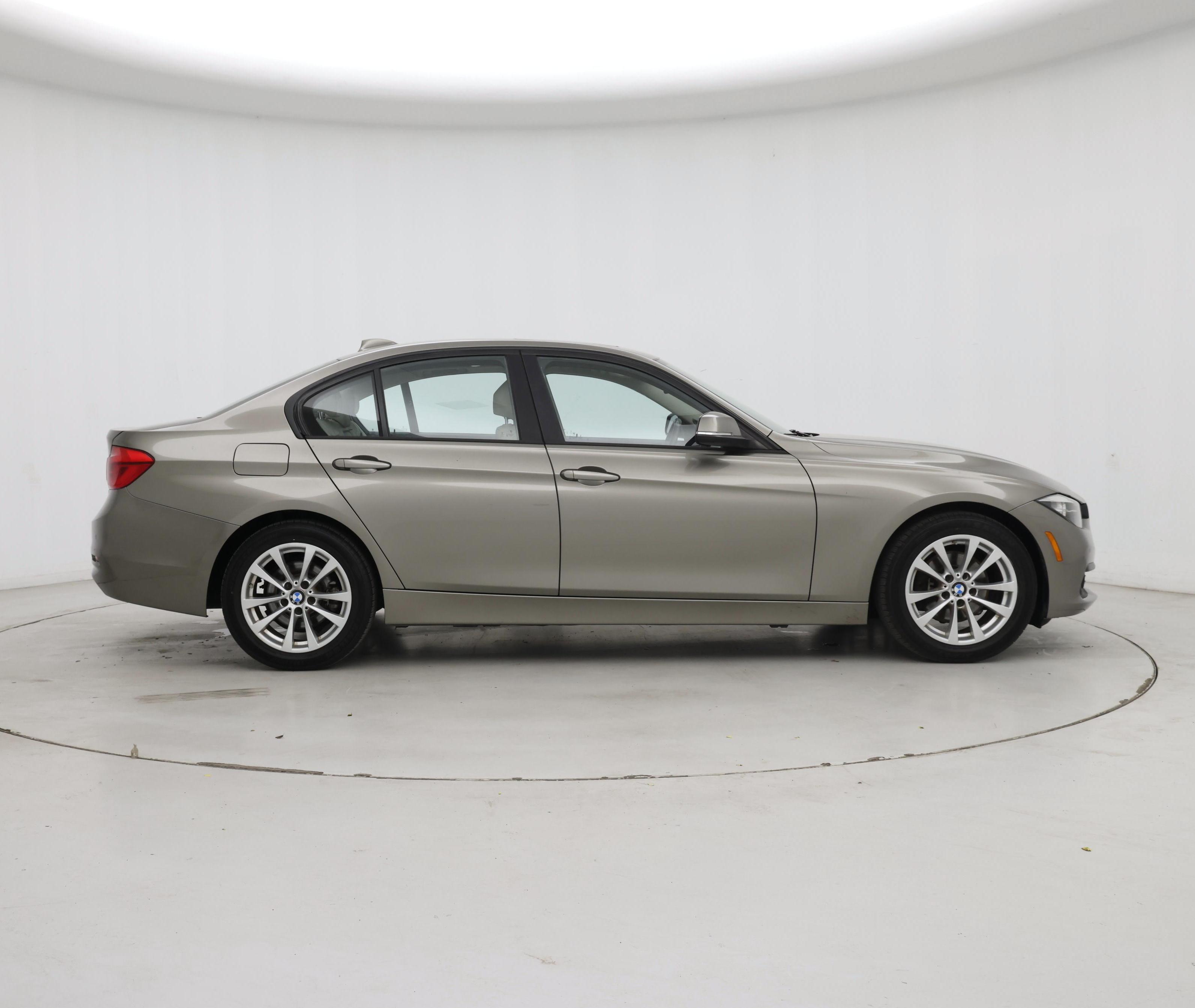 Thumbnail: 2016 BMW 3 Series - 7