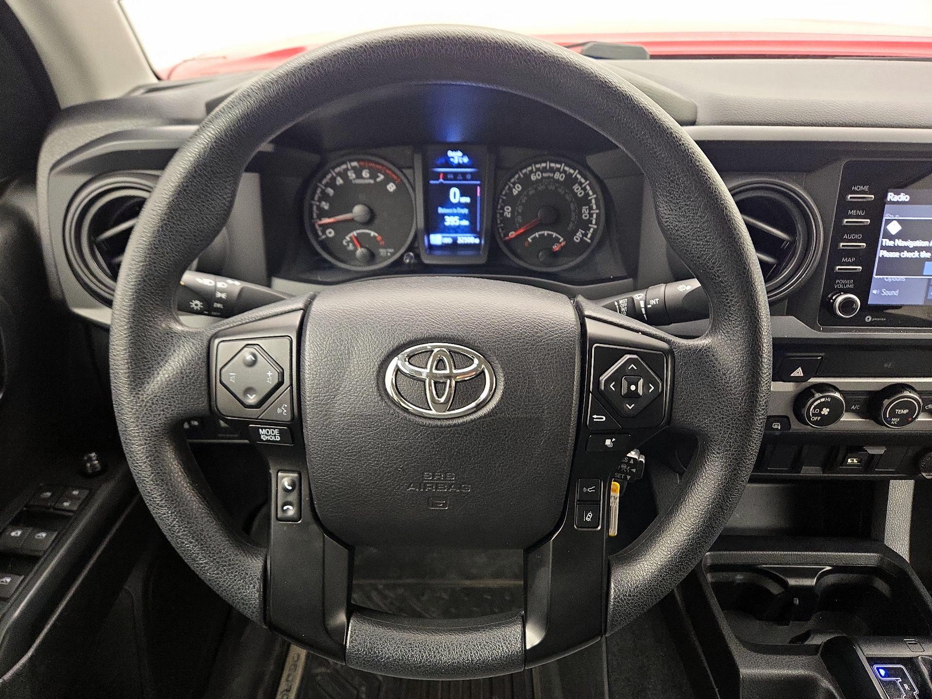 Thumbnail: 2022 Toyota Tacoma - 10