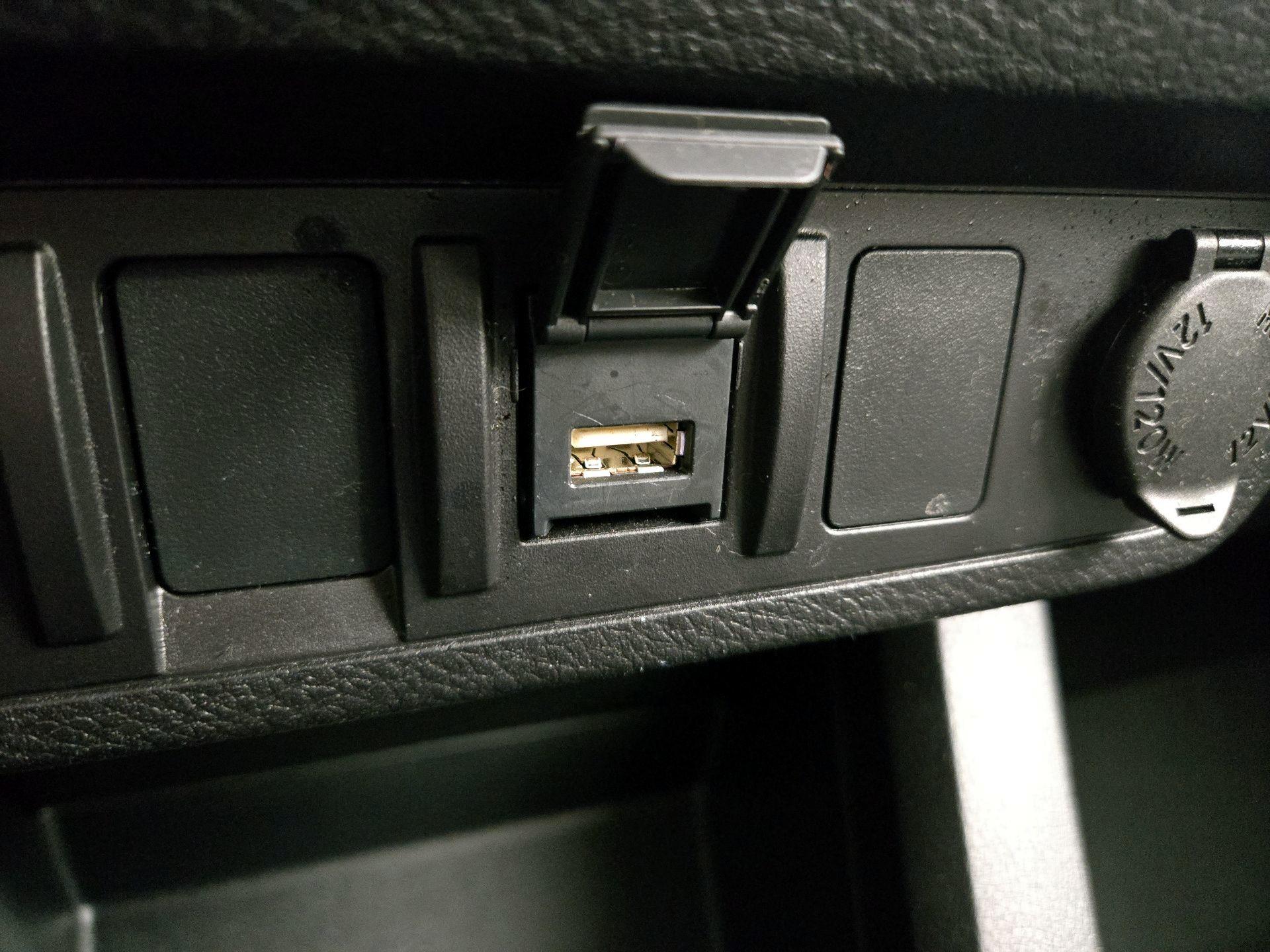 Thumbnail: 2022 Toyota Tacoma - 18