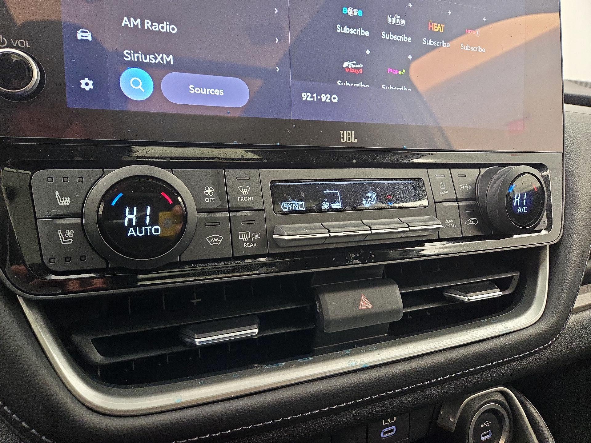 Thumbnail: 2024 Toyota Grand Highlander - 16