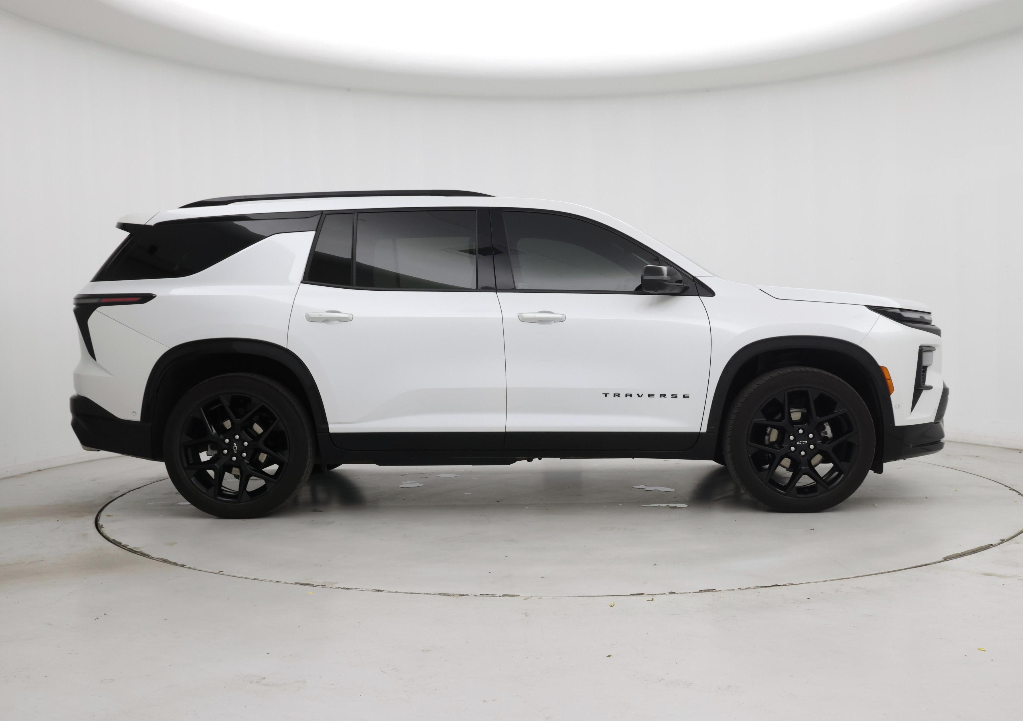 Thumbnail: 2024 Chevrolet Traverse - 7