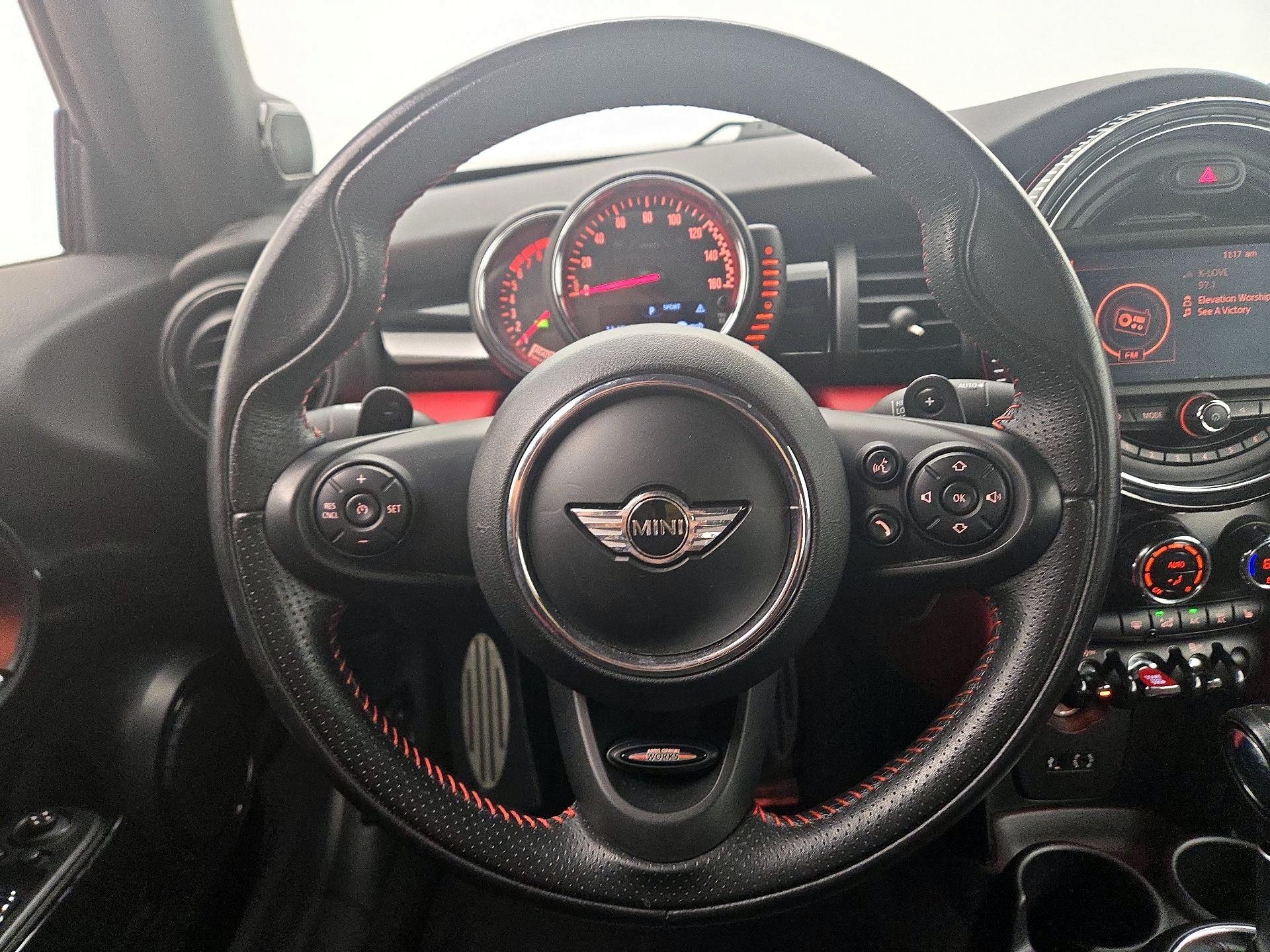 Thumbnail: 2017 MINI Cooper - 10