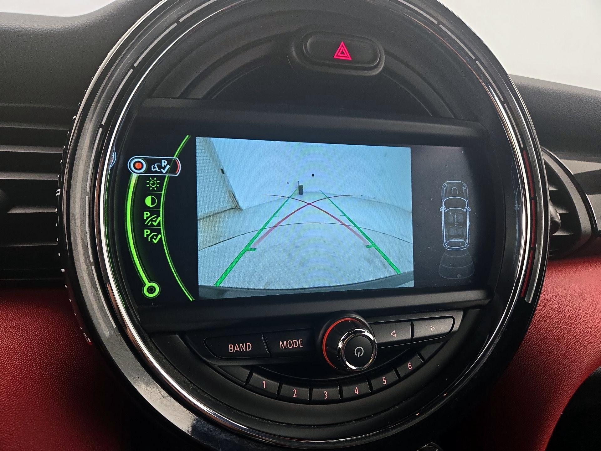 Thumbnail: 2017 MINI Cooper - 15