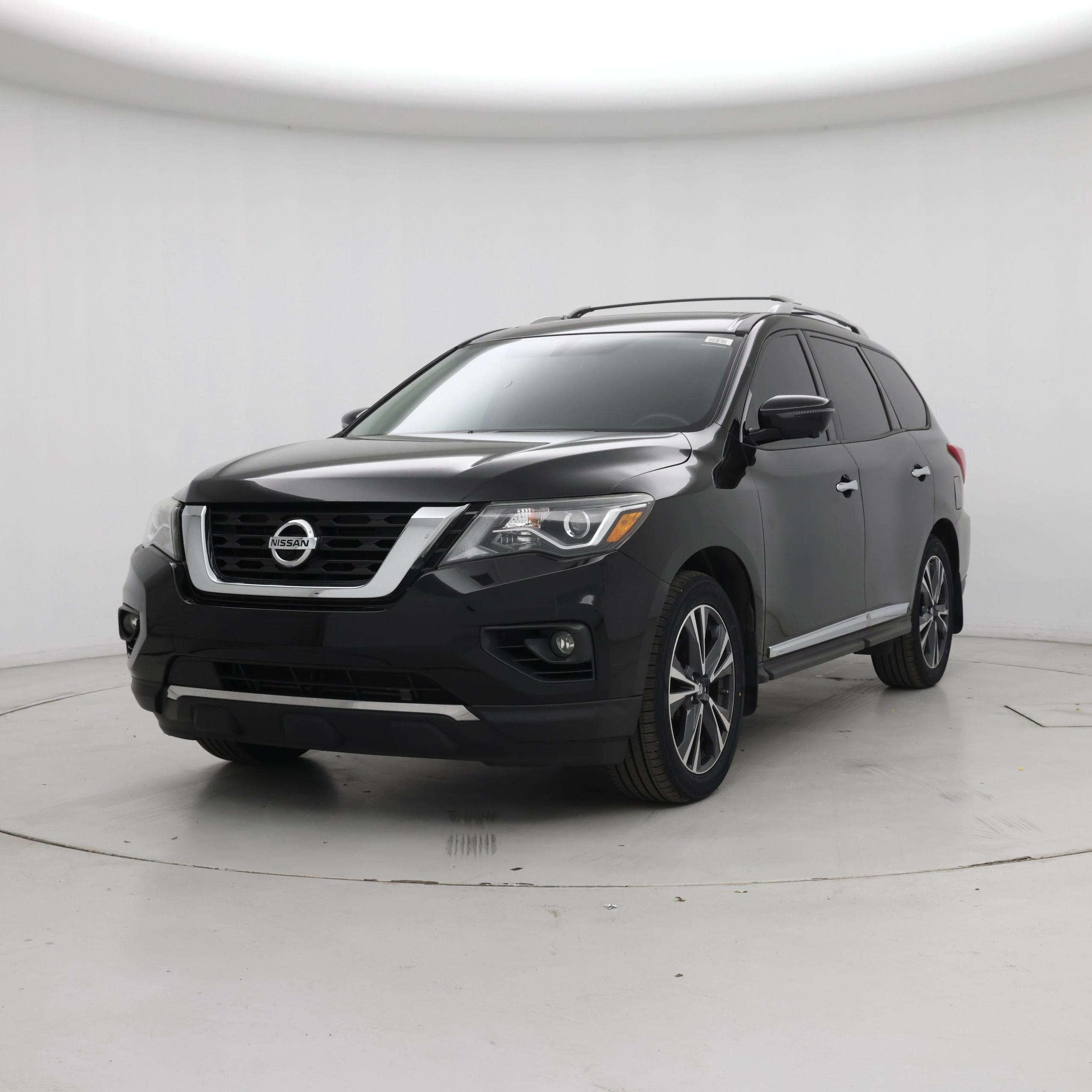 Thumbnail: 2017 Nissan Pathfinder - 4
