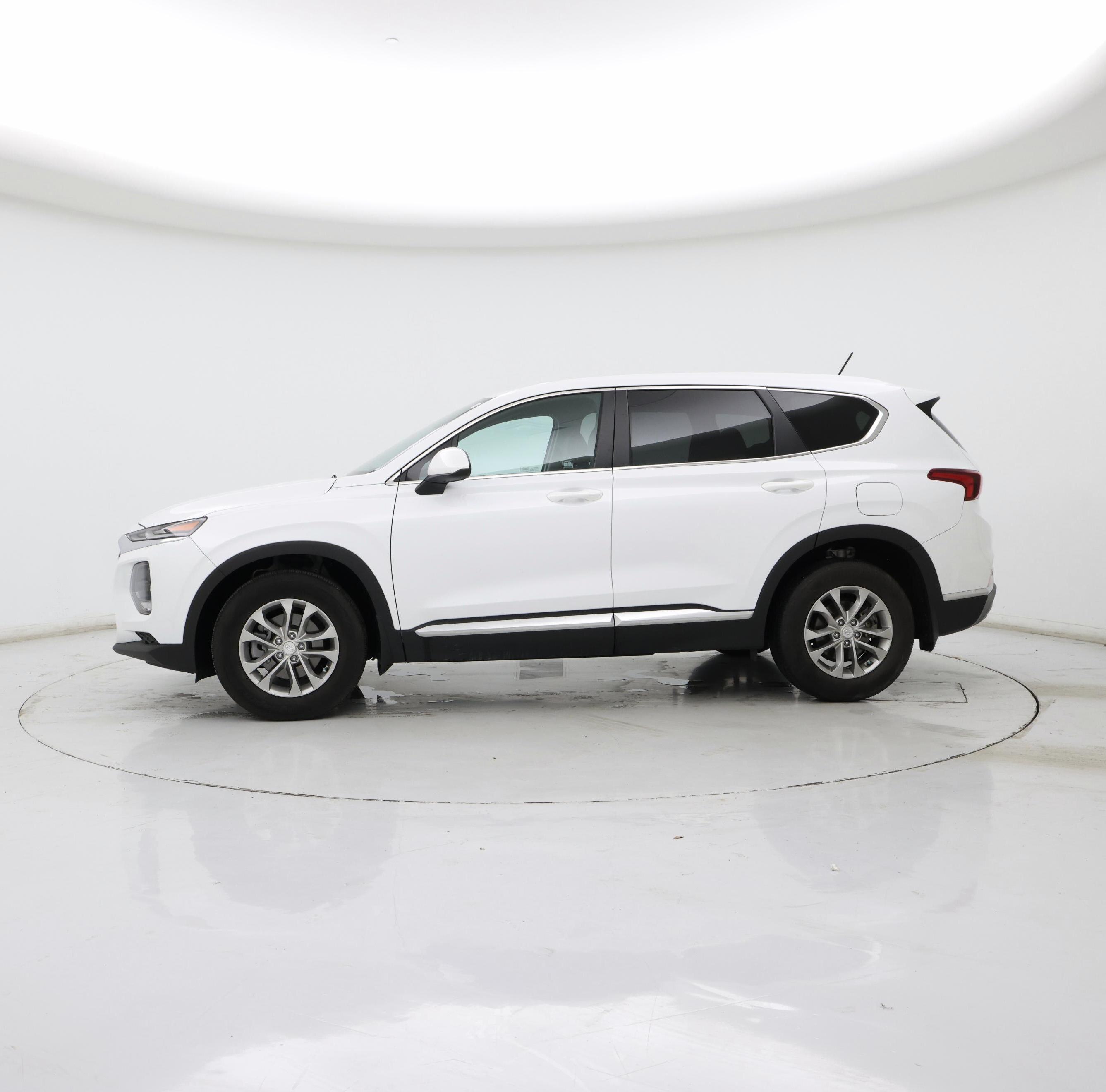 Thumbnail: 2020 Hyundai Santa Fe - 3