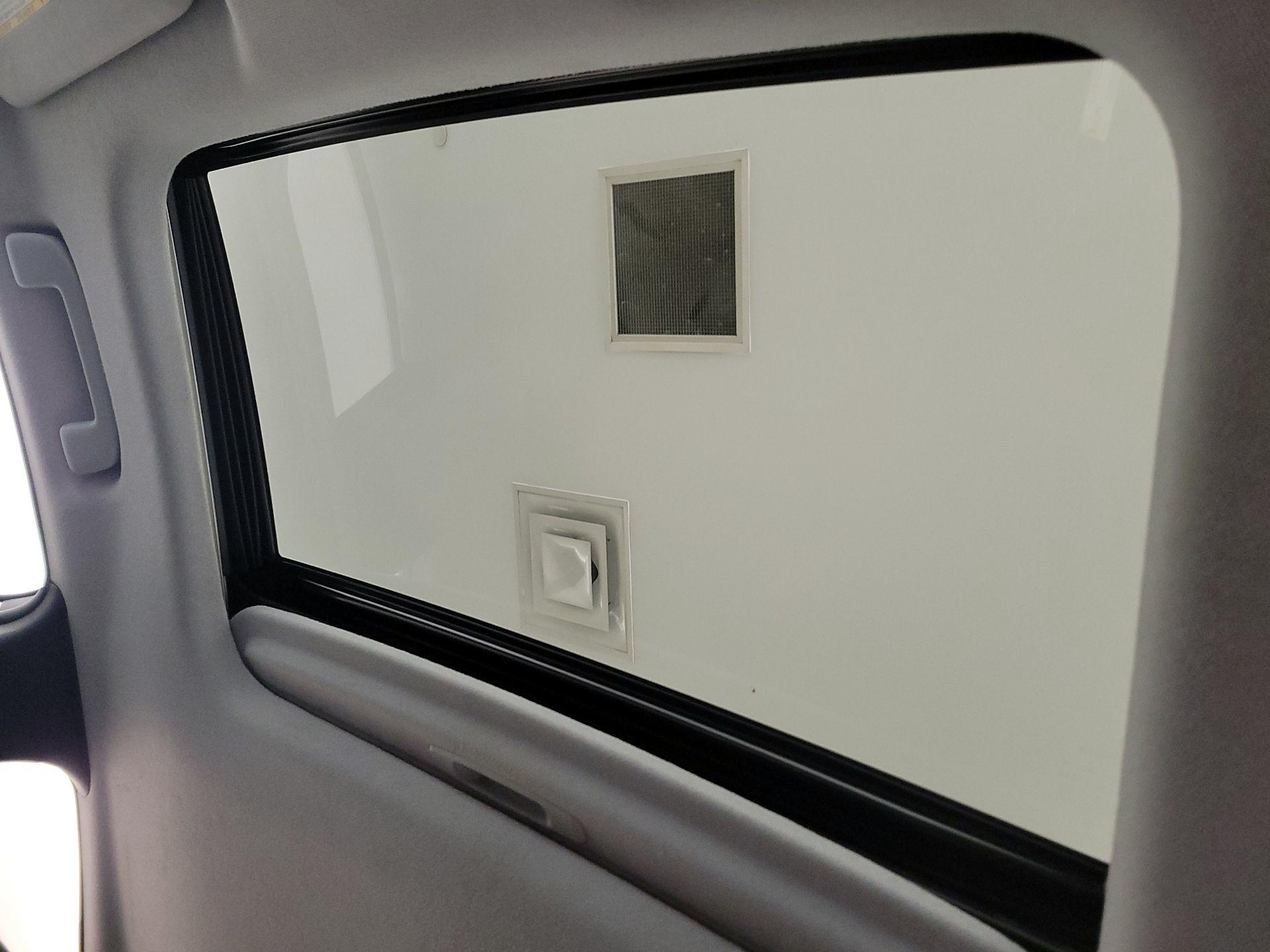 Thumbnail: 2017 Toyota Prius - 20