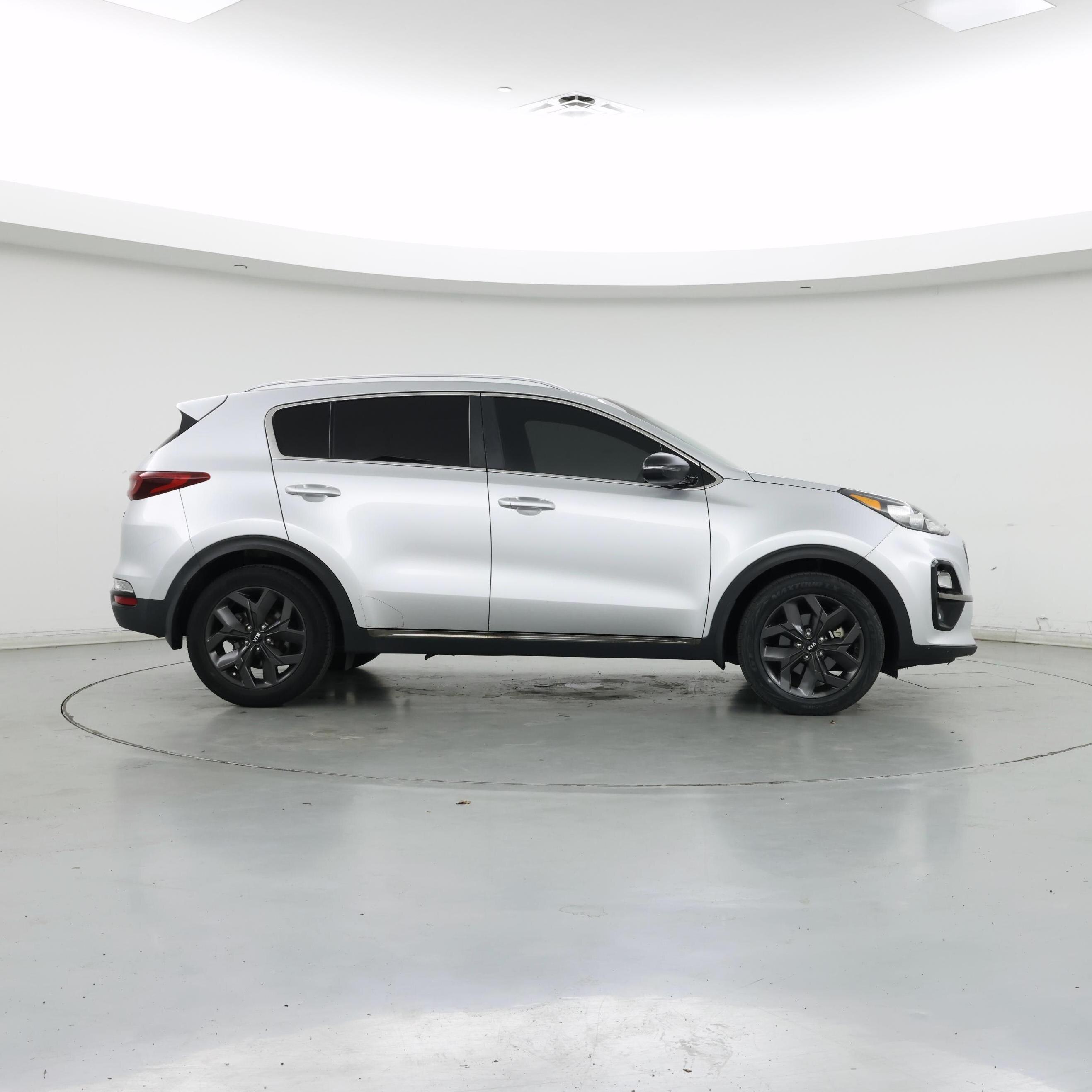 Thumbnail: 2020 Kia Sportage - 7