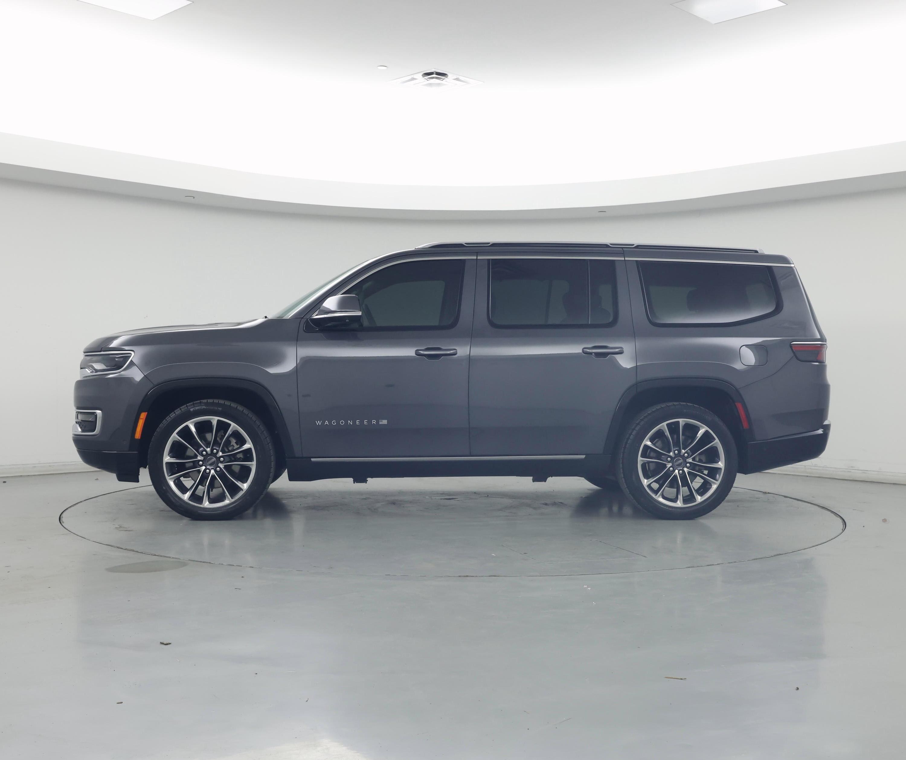 Thumbnail: 2022 Jeep Wagoneer - 3