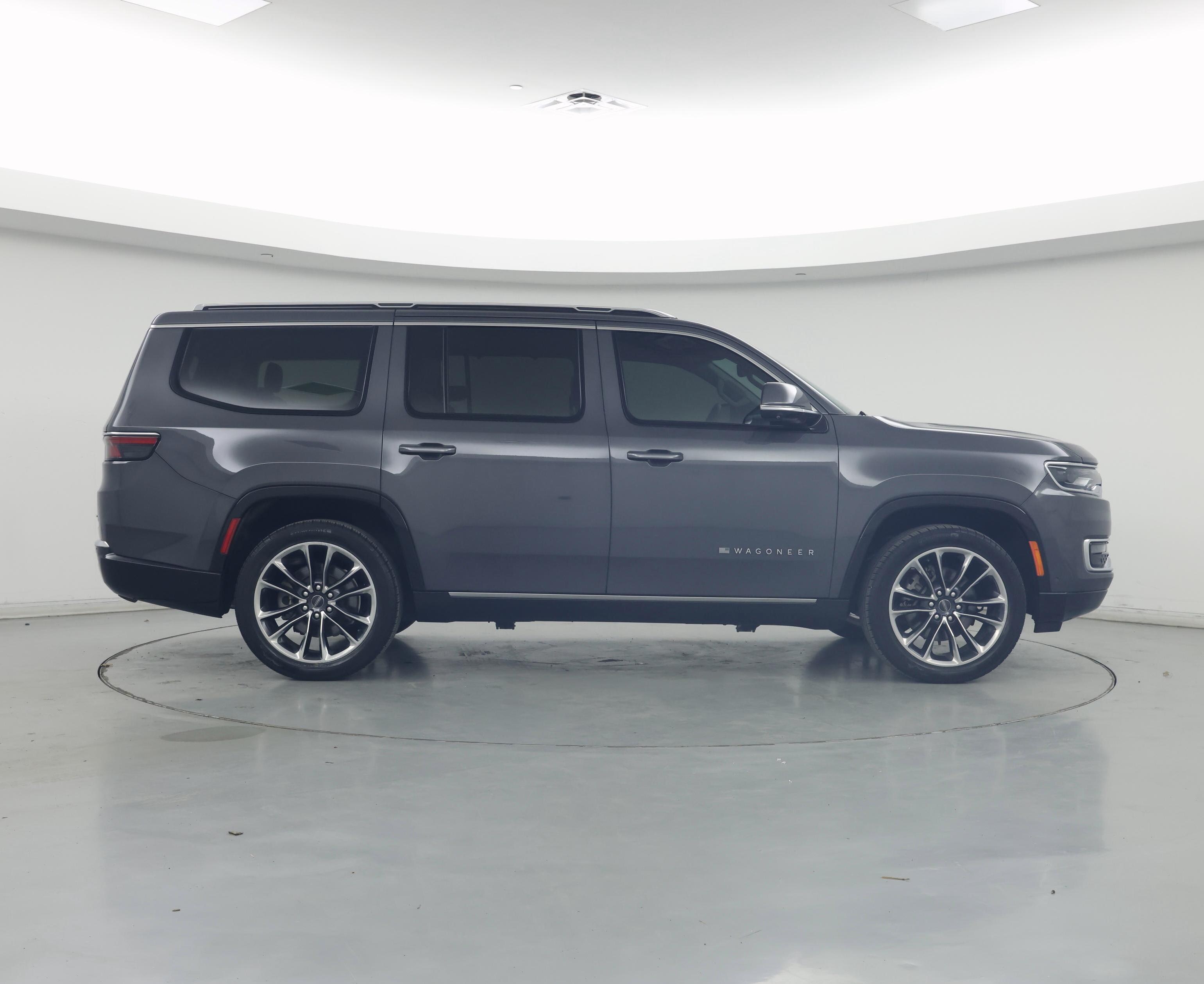 Thumbnail: 2022 Jeep Wagoneer - 7