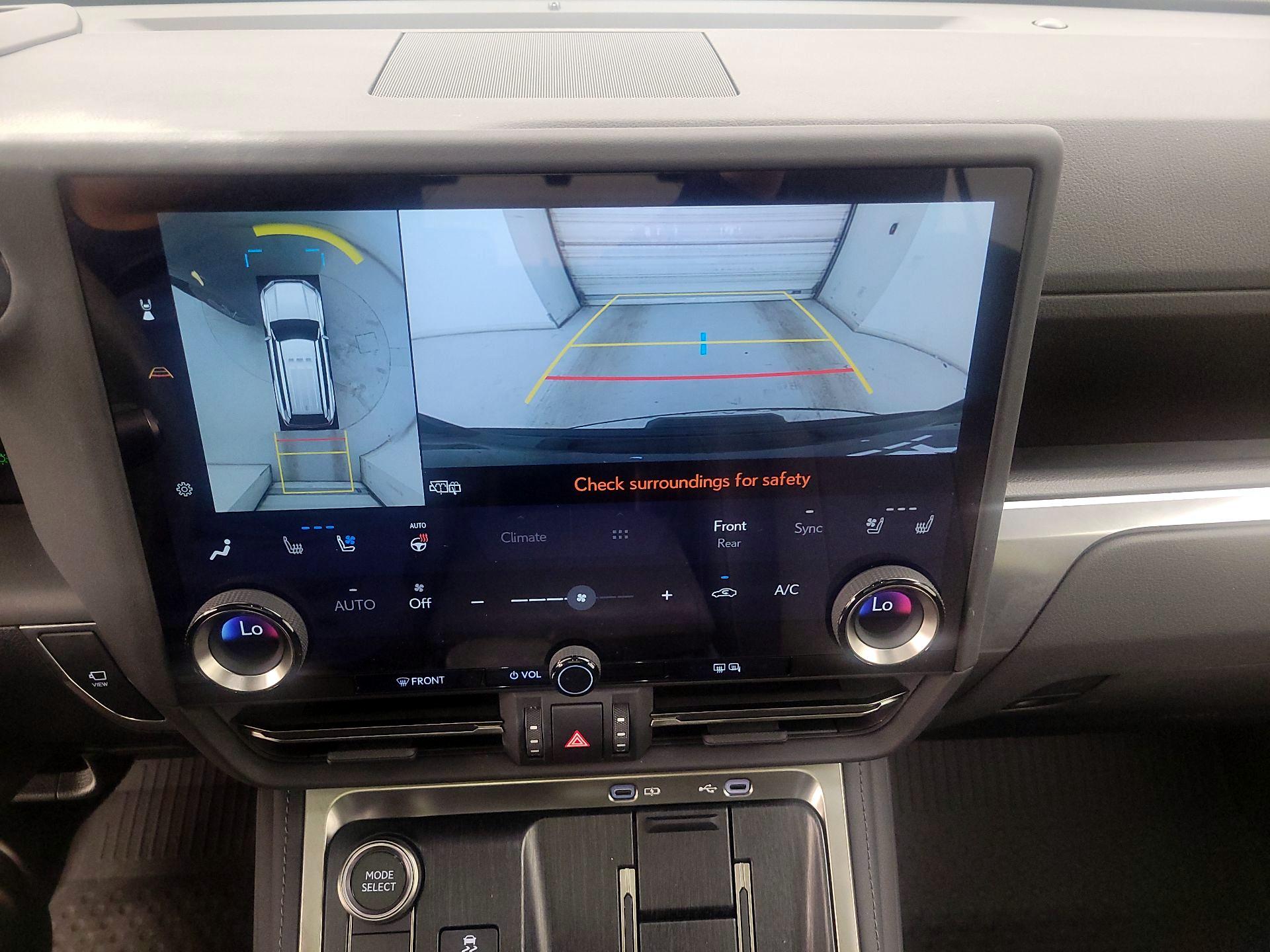 Thumbnail: 2025 Lexus GX - 15