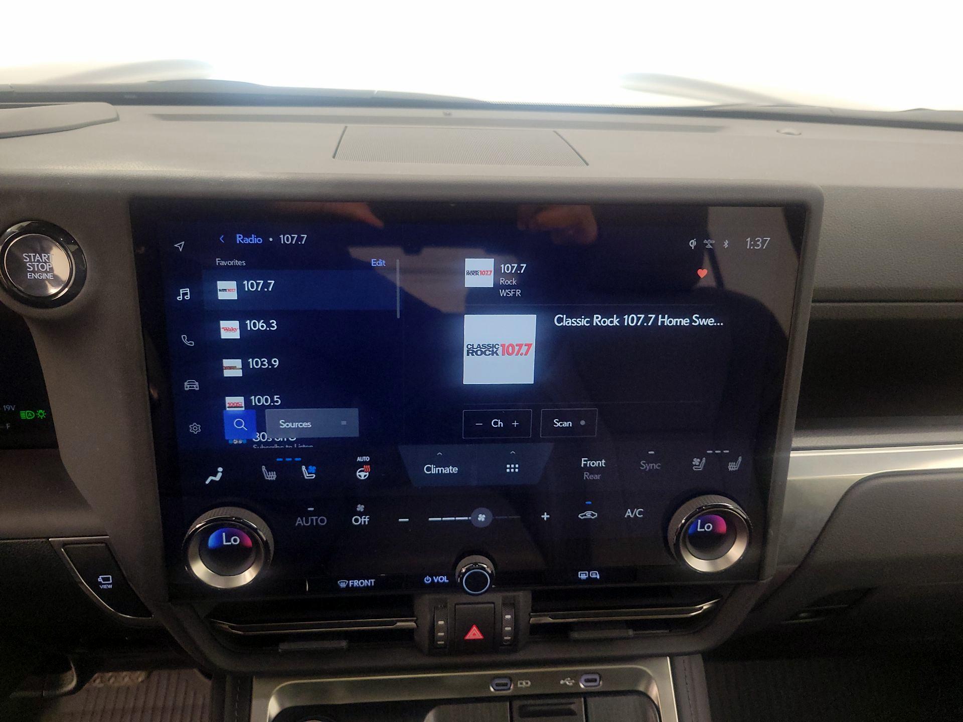 Thumbnail: 2025 Lexus GX - 16