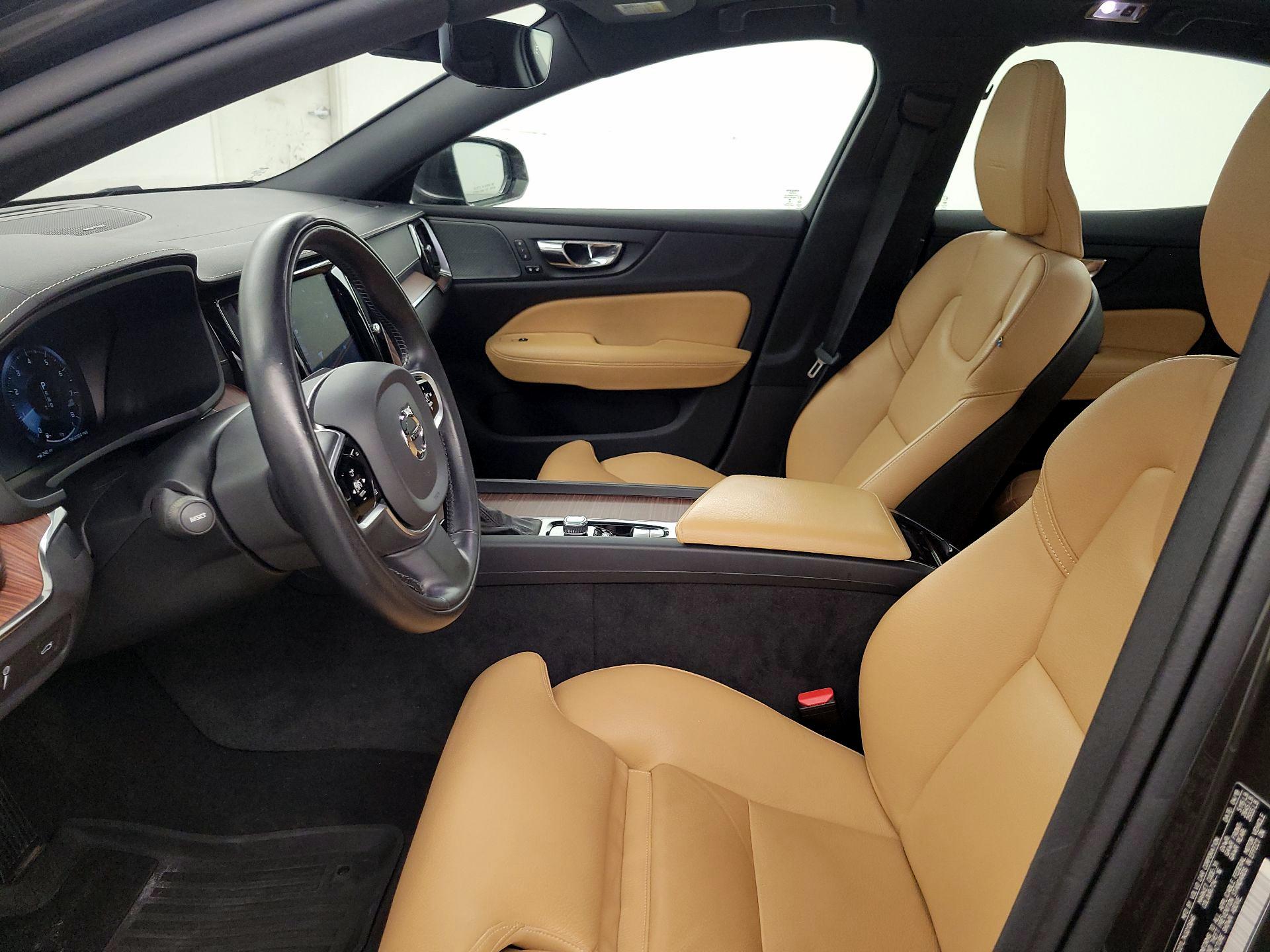 Thumbnail: 2019 Volvo S60 - 11