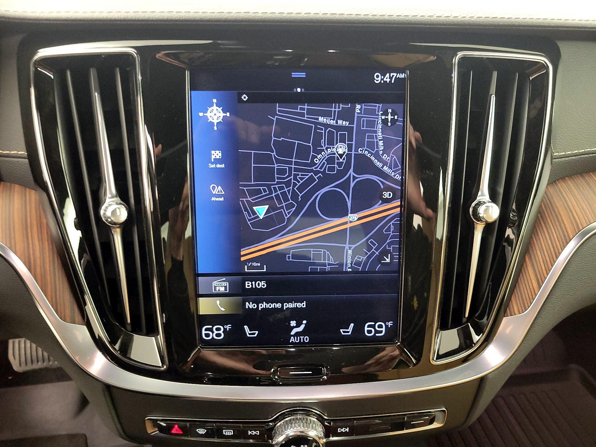 Thumbnail: 2019 Volvo S60 - 14