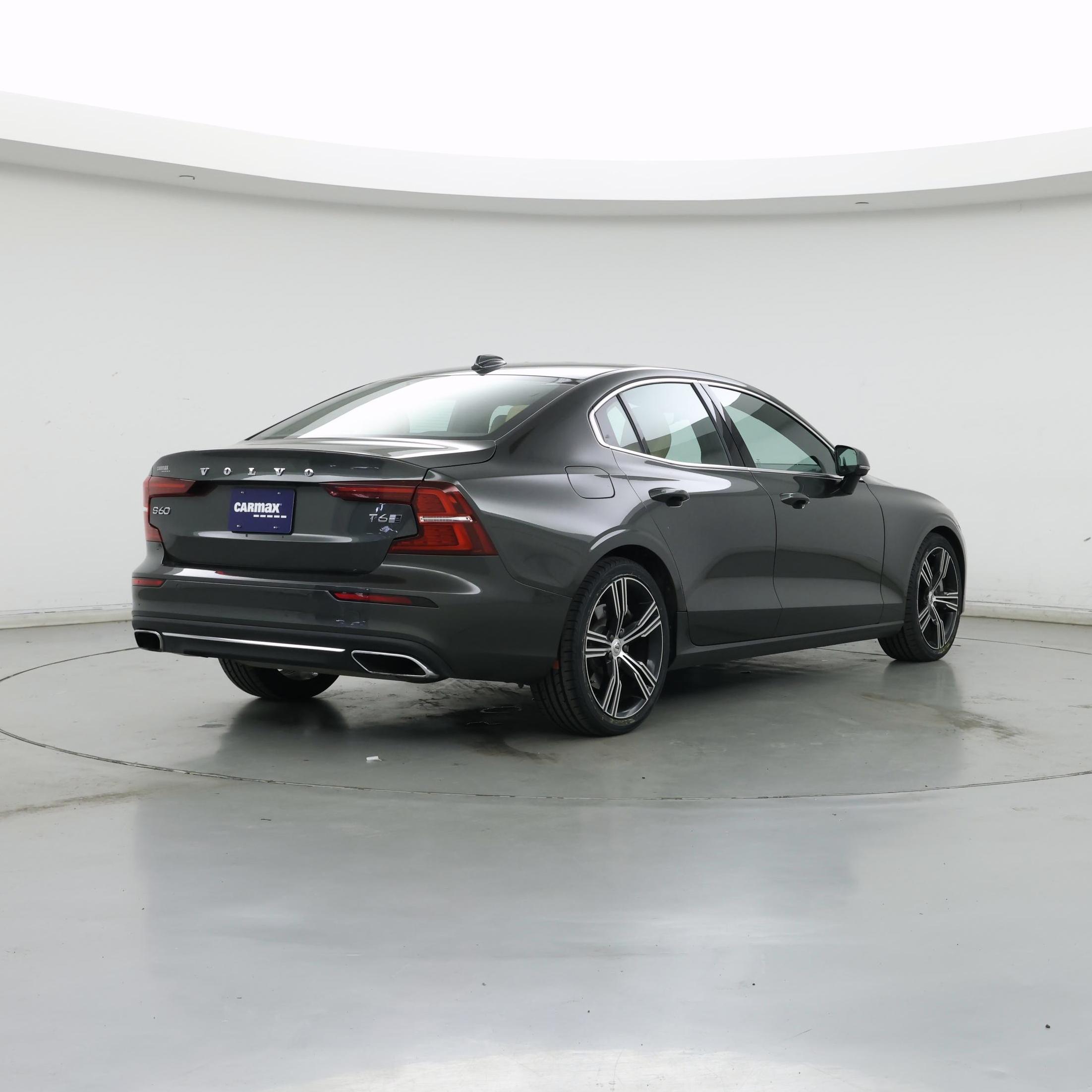 Thumbnail: 2019 Volvo S60 - 8