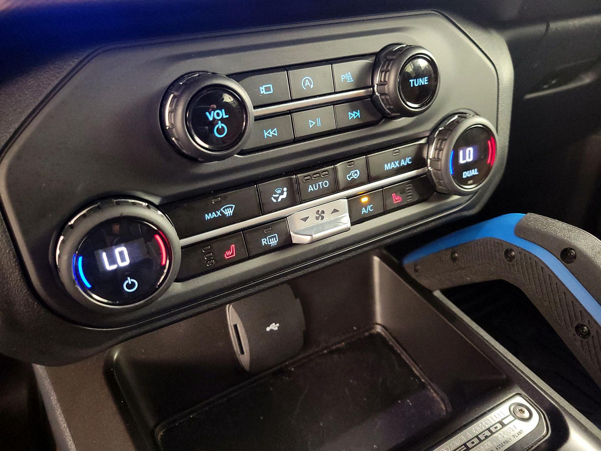 Thumbnail: 2023 Ford Bronco - 17