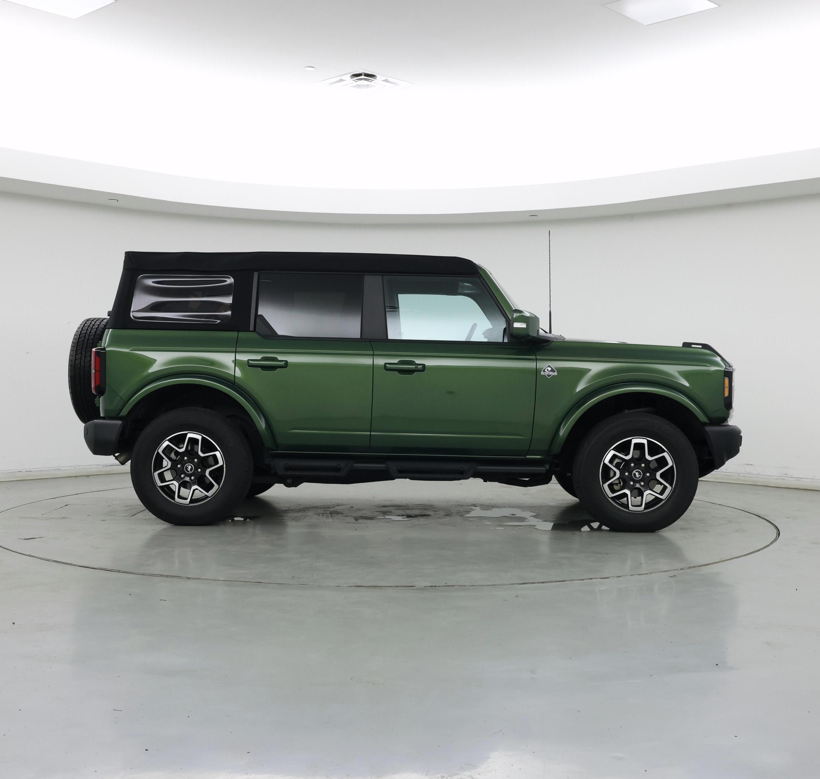 Thumbnail: 2023 Ford Bronco - 7